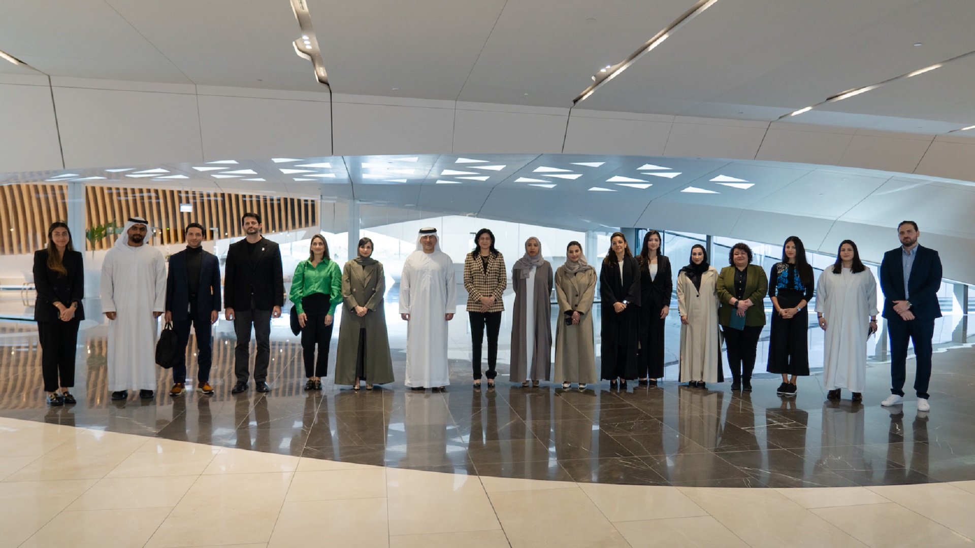 صورة بعنوان: "بيئة" و"شراع" يبحثان سبل تطوير منظومة الابتكار والاستدامة 