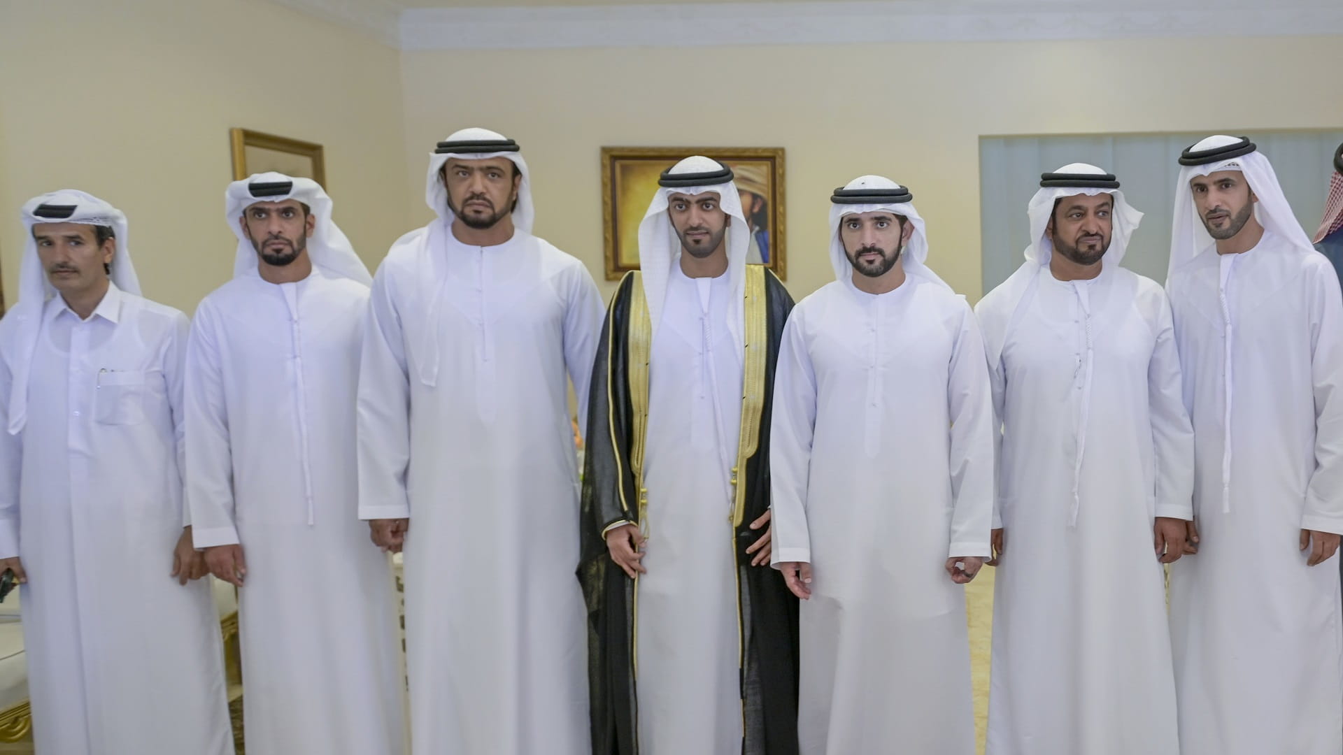 صورة بعنوان: حمدان بن محمد يحضر أفراح الكتبي 