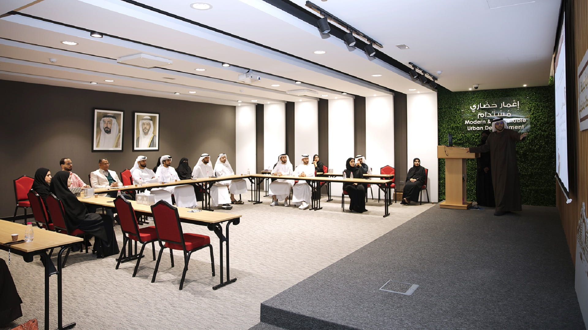 صورة بعنوان: أشغال الشارقة تطلق تحديثاً لتطبيق "إسناد" لموظفيها يلبي كل الخدمات 