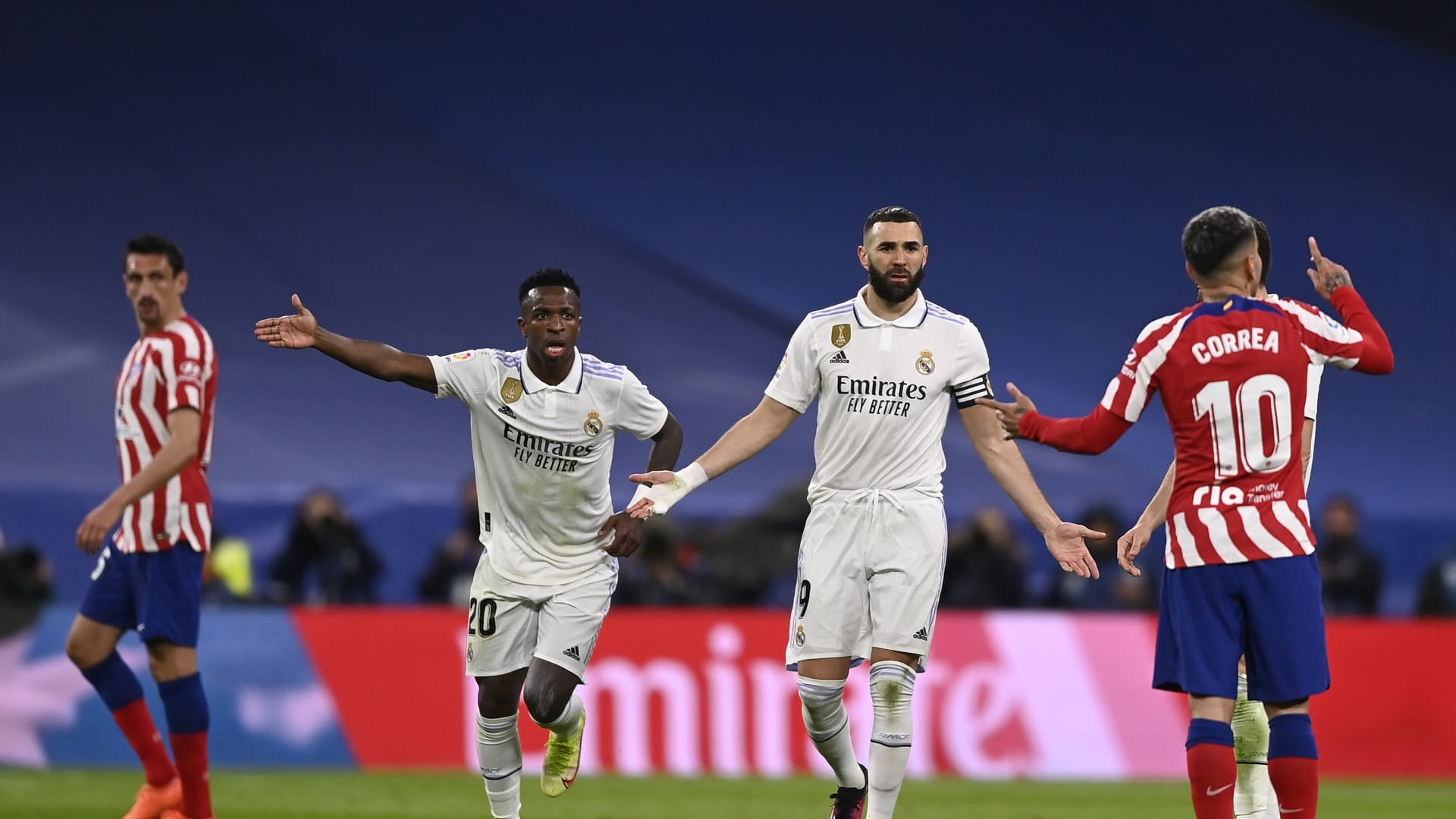 صورة بعنوان: ريال مدريد ينجو من السقوط أمام أتلتيكو في الدوري الإسباني 