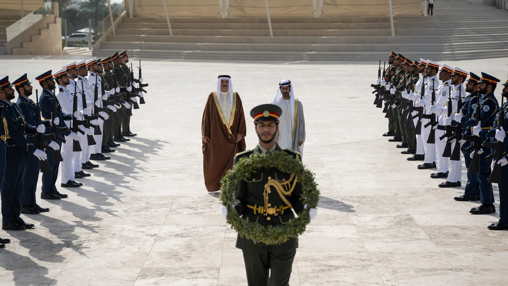 Image for the title: Khalifa bin Tahnoun receives Speaker of Bahrain's CoR 