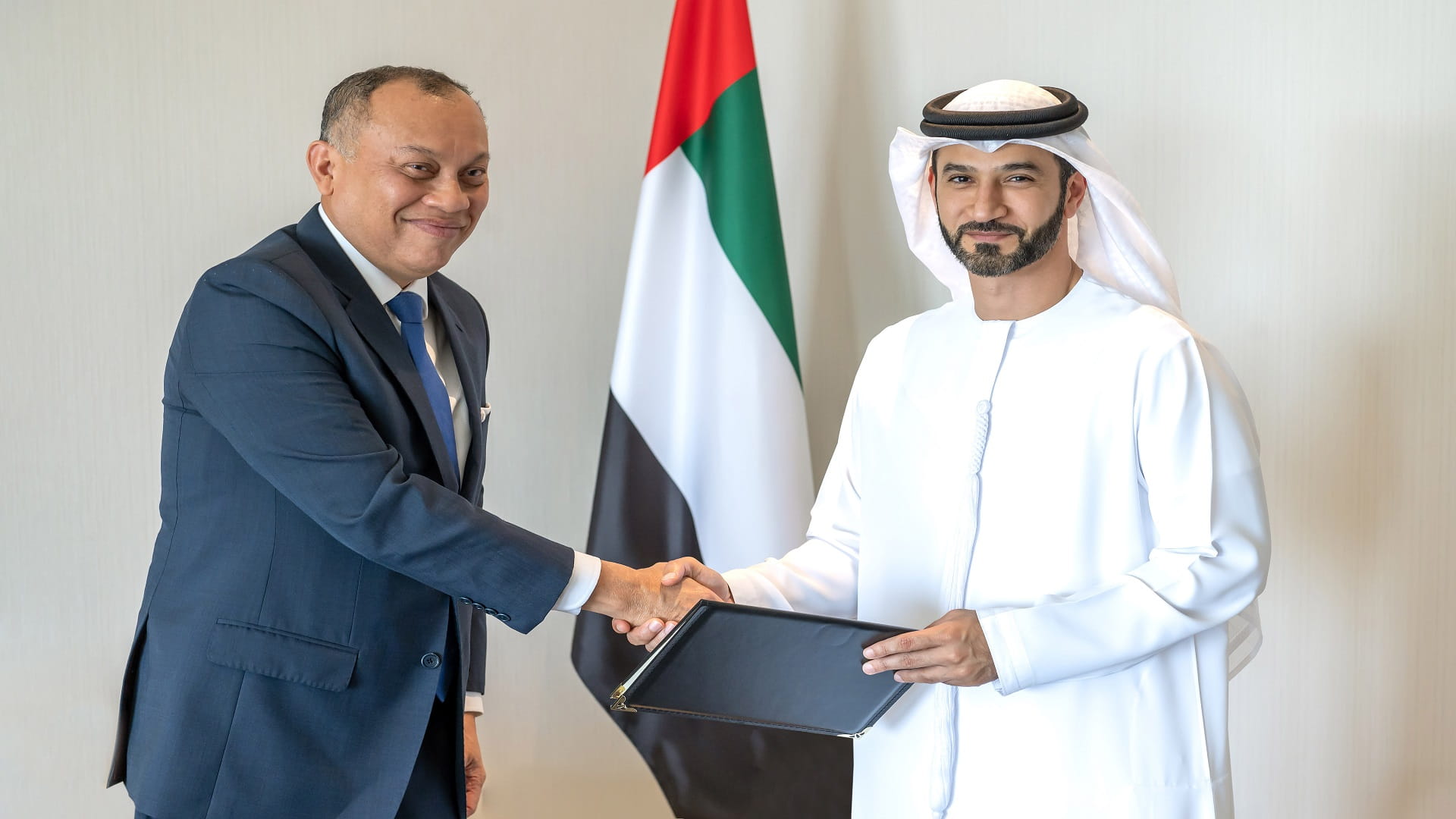 صورة بعنوان: "الخارجية" تتسلم نسخة من أوراق اعتماد سفير ماليزيا 