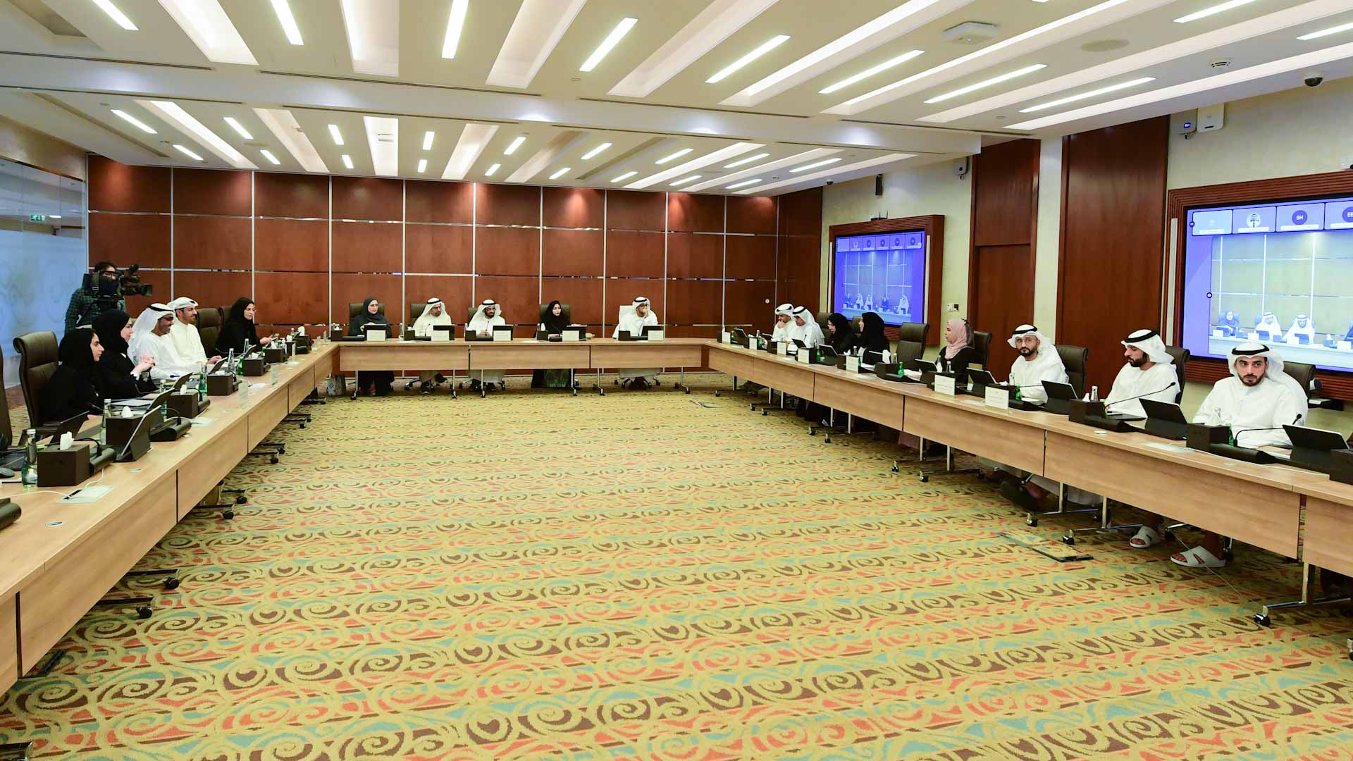 صورة بعنوان: "الوطني" ينظم لقاء تعريفياً حول الدورة الـ 28 من مؤتمر "COP28" 