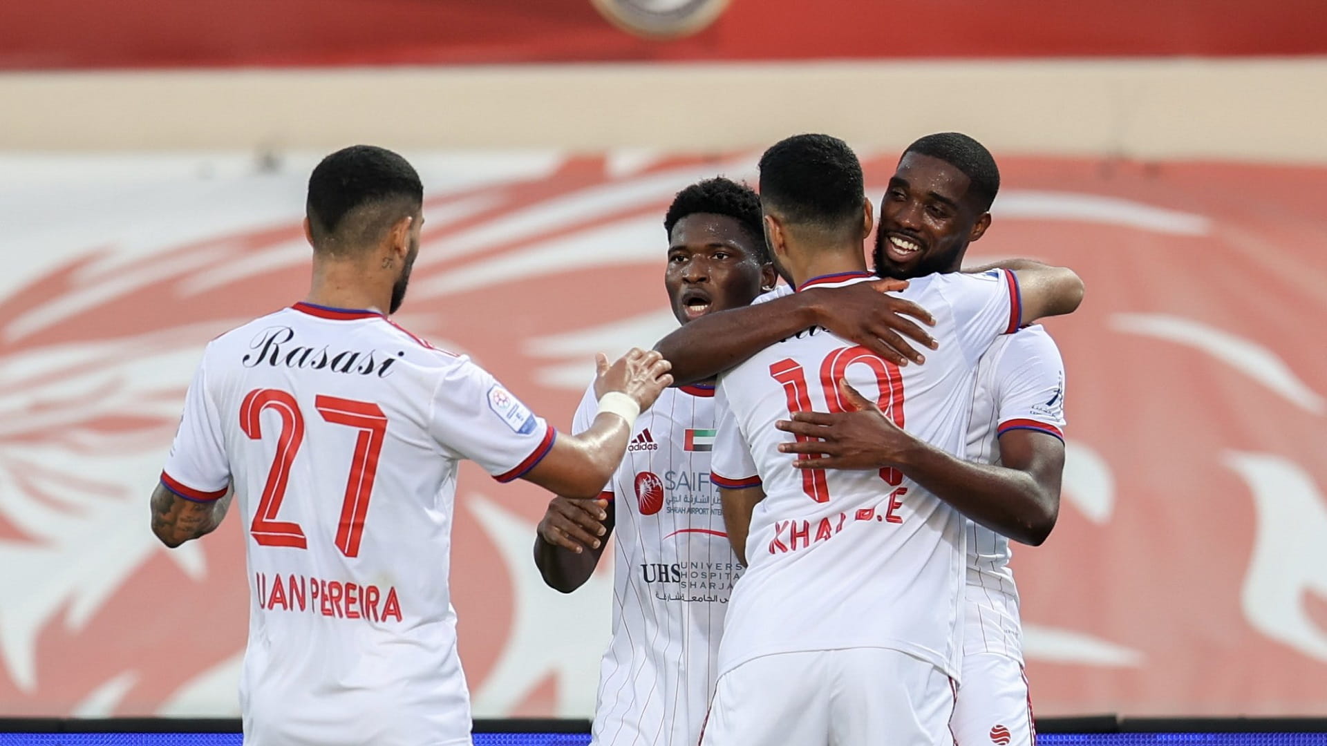 صورة بعنوان: الشارقة يفوز على عجمان برباعية نظيفة في دوري أدنوك للمحترفين 
