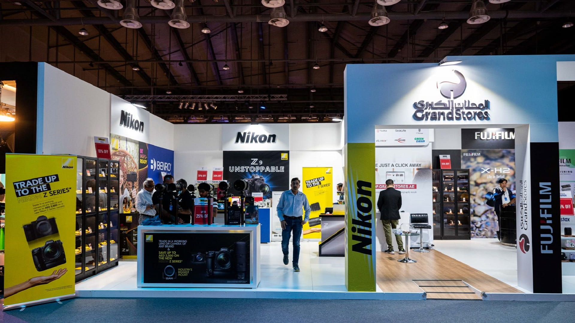 Image for the title: Int’l camera brands unveil latest cutting-edge tech at Xposure 