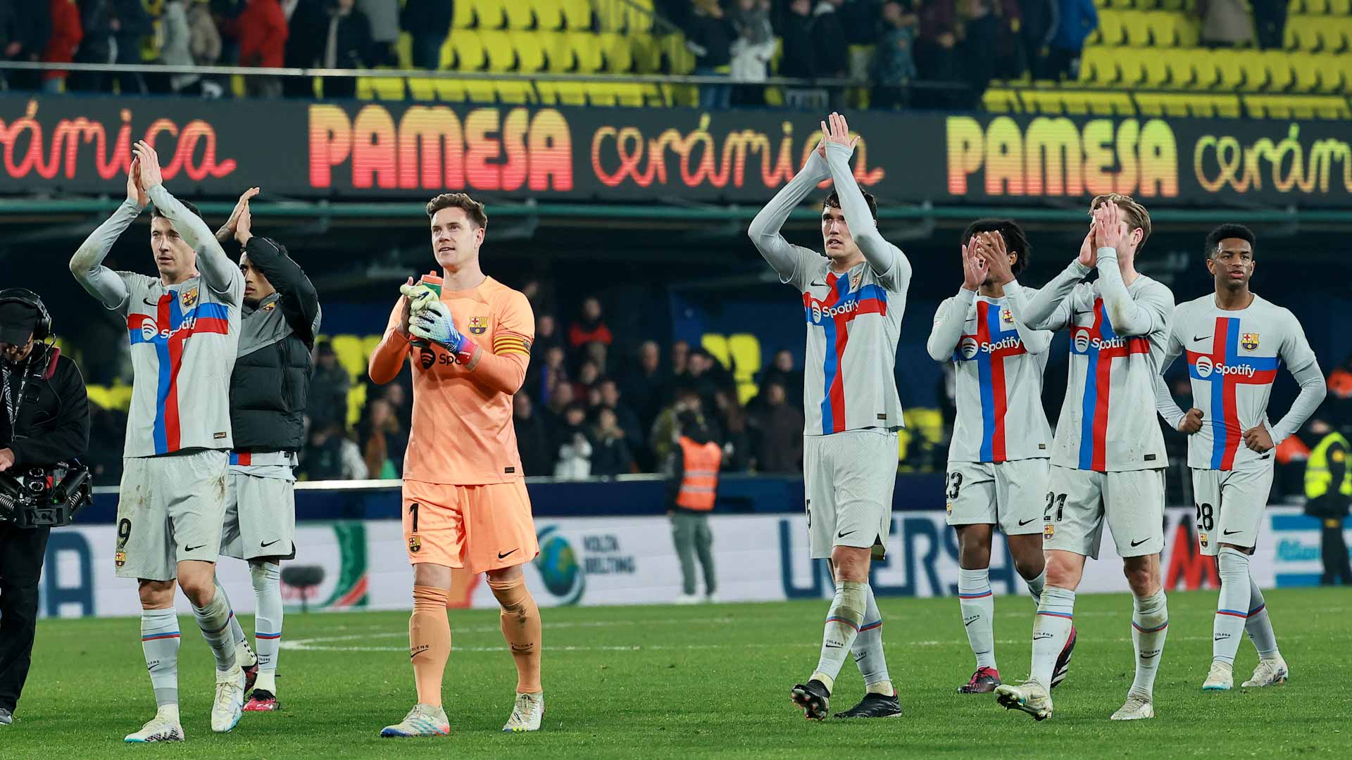 صورة بعنوان: برشلونة يتمسك بقوة بصدارة الدوري الإسباني 