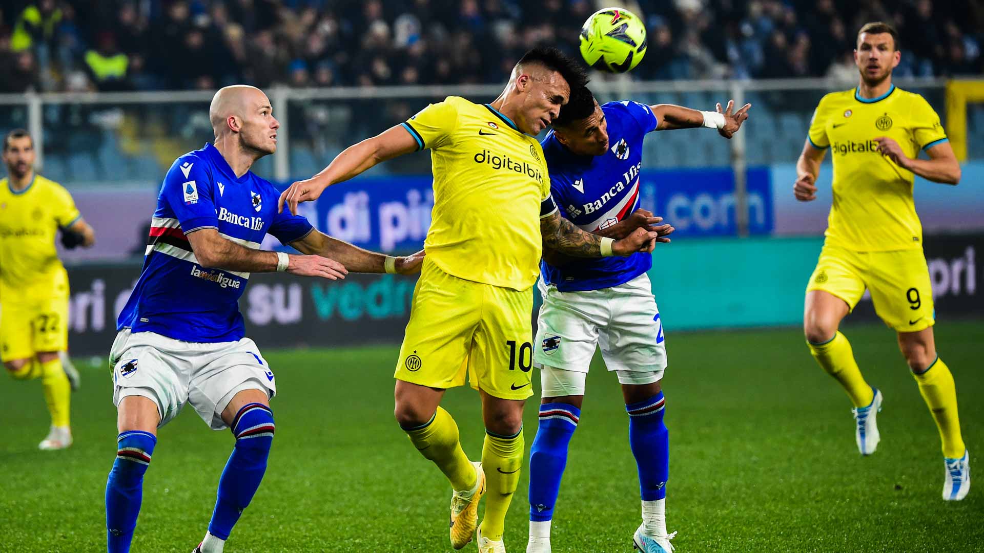 صورة بعنوان: إنتر ميلان يتعثر أمام سامبدوريا في الدوري الإيطالي 