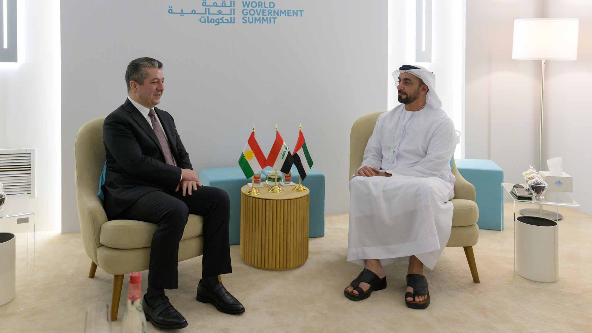 صورة بعنوان: سيف بن زايد ورئيس حكومة إقليم كردستان العراق يبحثان تعزيز العلاقات 