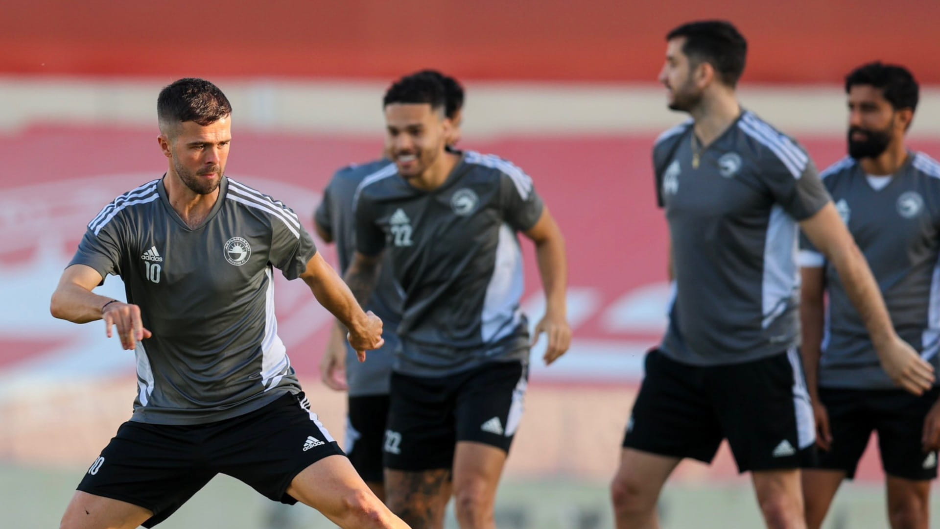 Image for the title: Sharjah gears up to face Khorfakkan, sets sight on regaining lead 