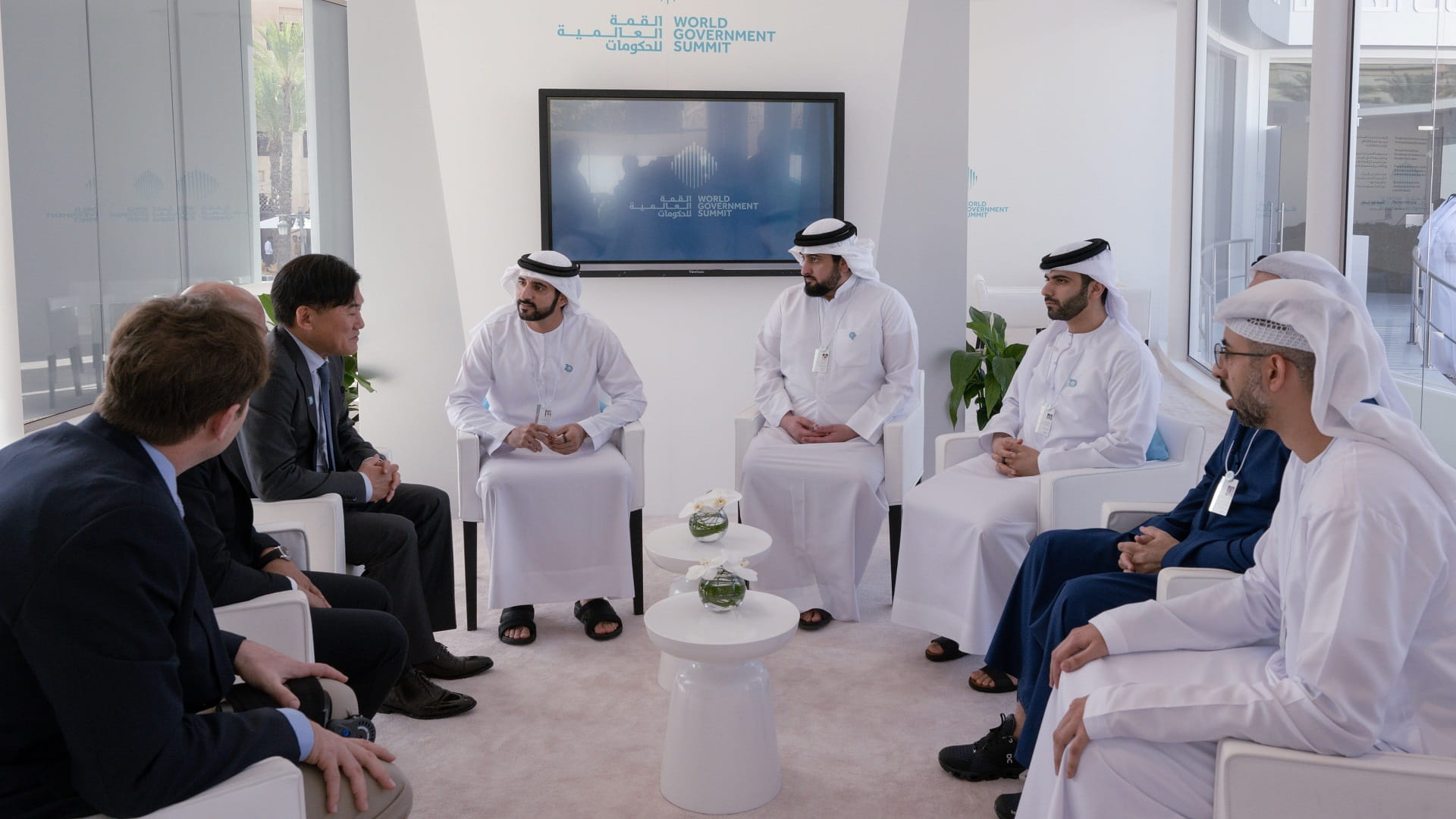 Image for the title: Hamdan bin Mohammed meets with CEO of Japan’s Rakuten Group 