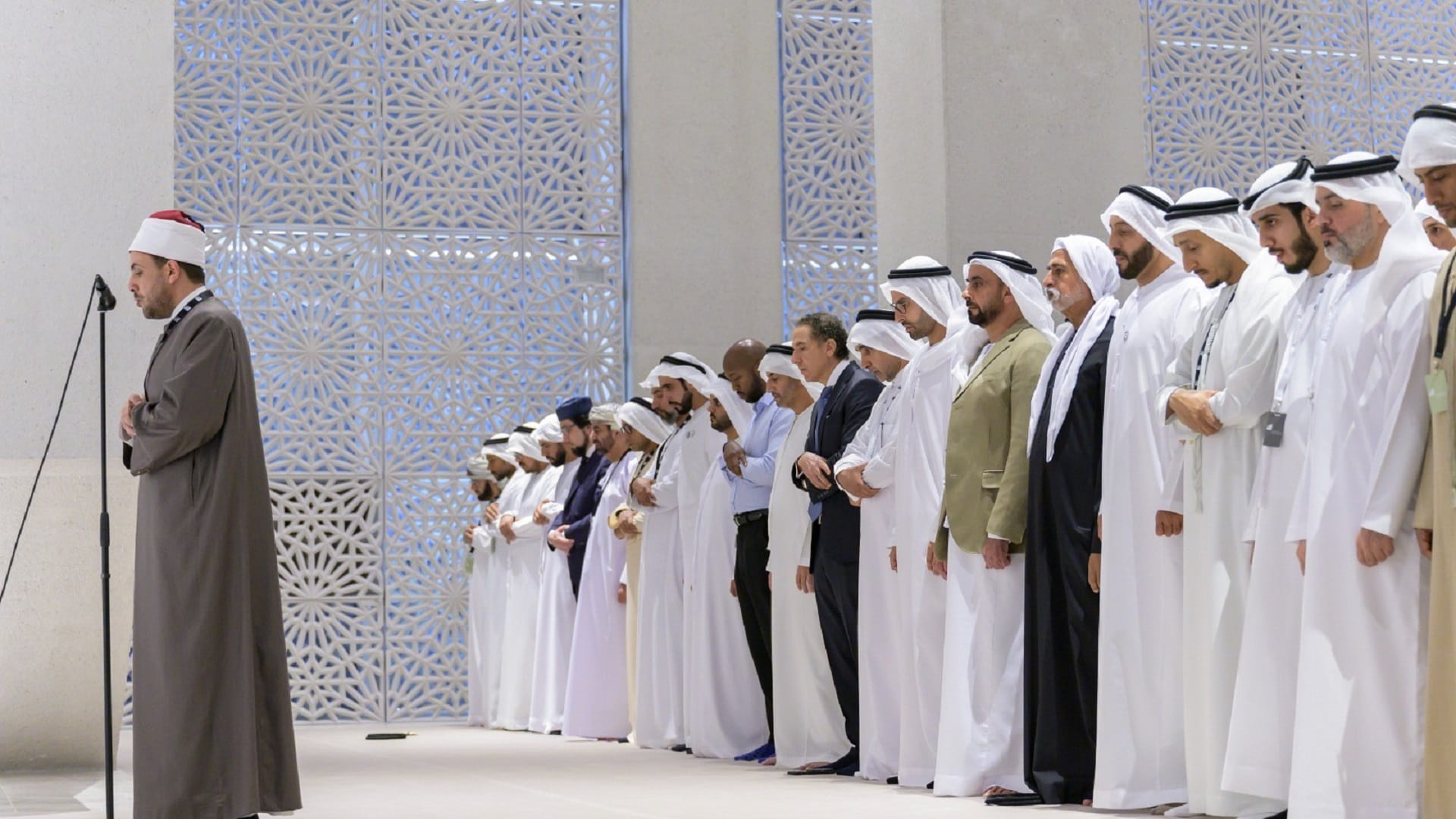 صورة بعنوان: سيف بن زايد ونهيان بن مبارك يدشنان بيت العائلة الإبراهيمية  