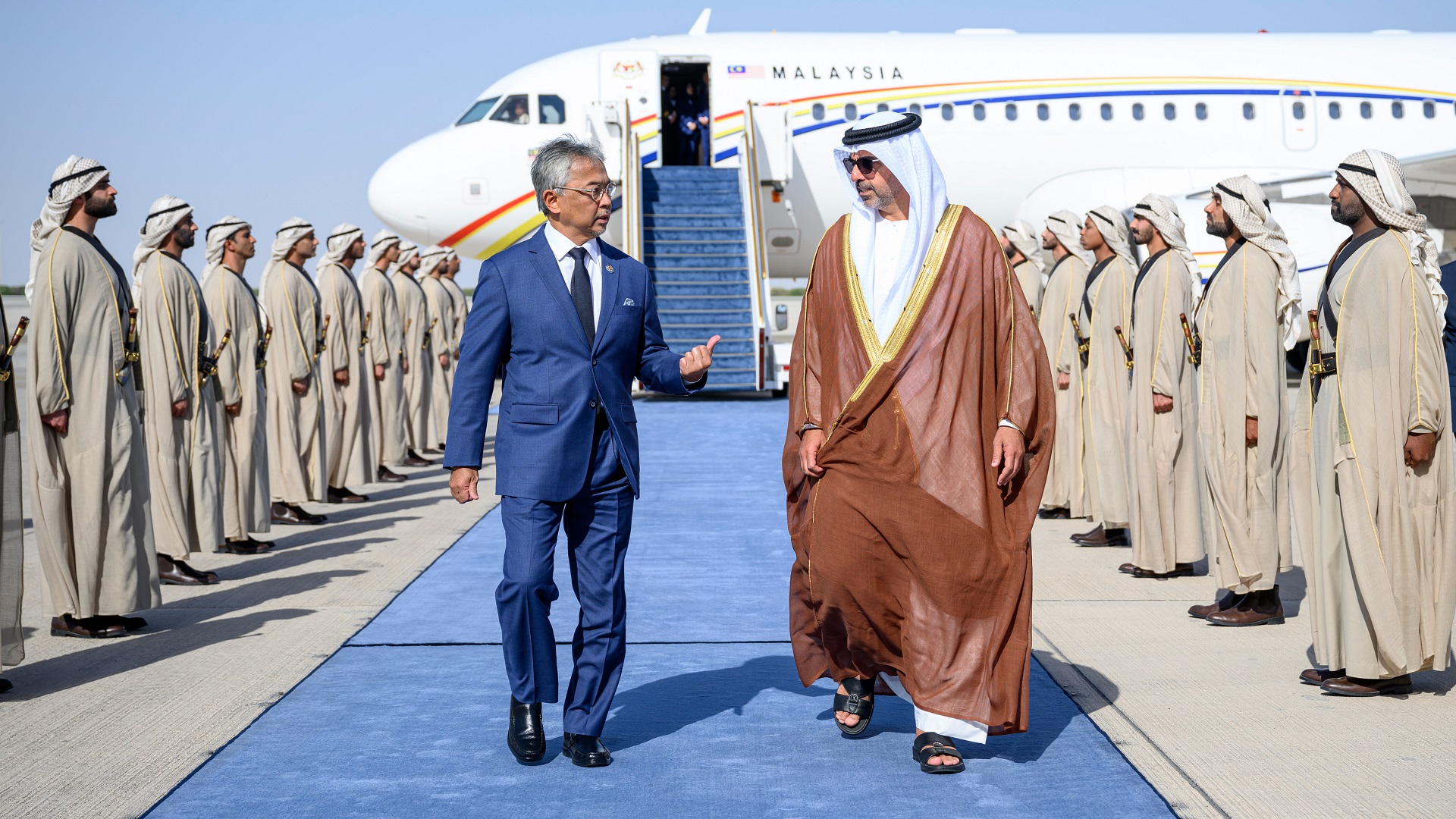 Image for the title: King of Malaysia arrives in UAE 