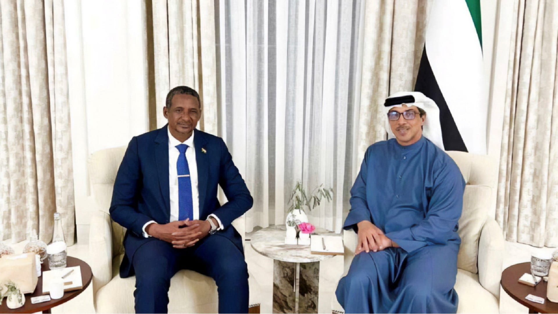 Image for the title: UAE, Sudan discuss enhancing cooperation in various fields 