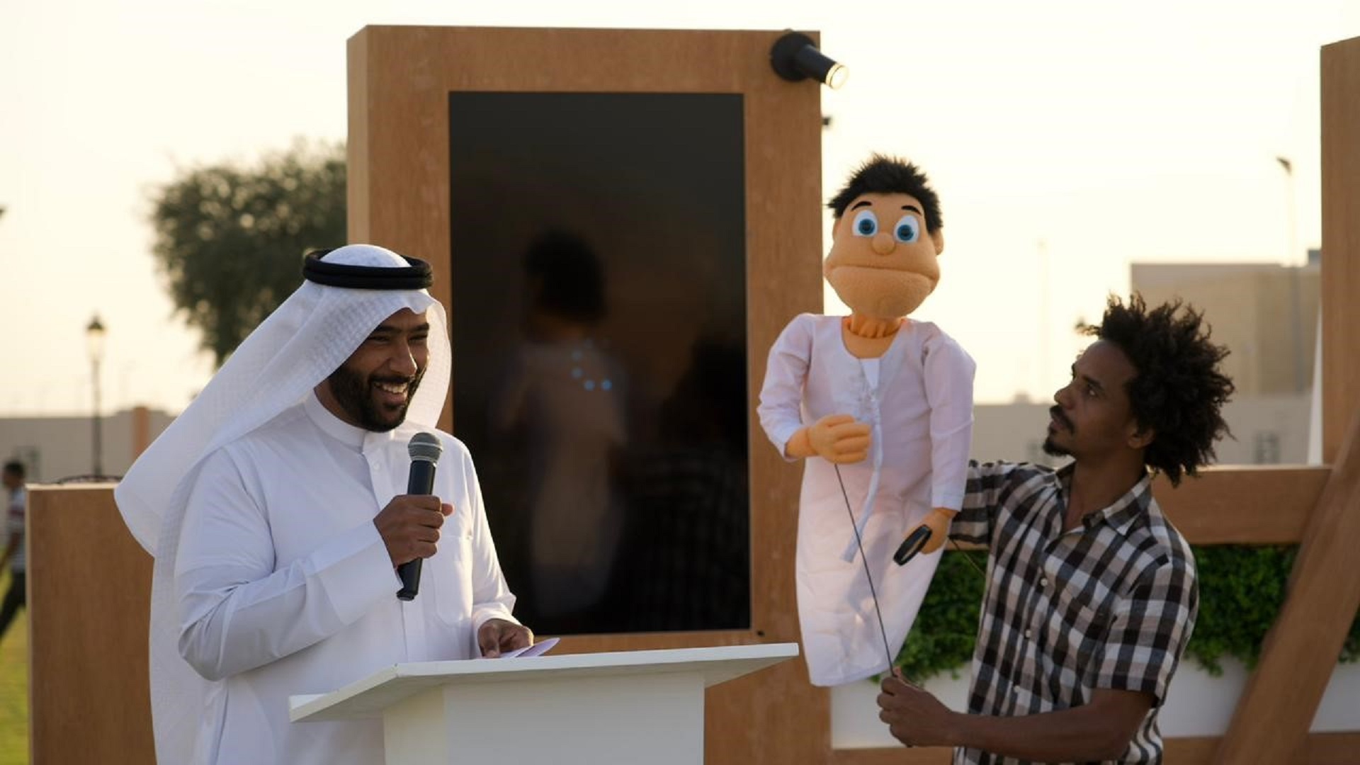 صورة بعنوان: 8 آلاف زائر وأكثر من 171 فعالية لمهرجان الشارقة للثقافة والناس  