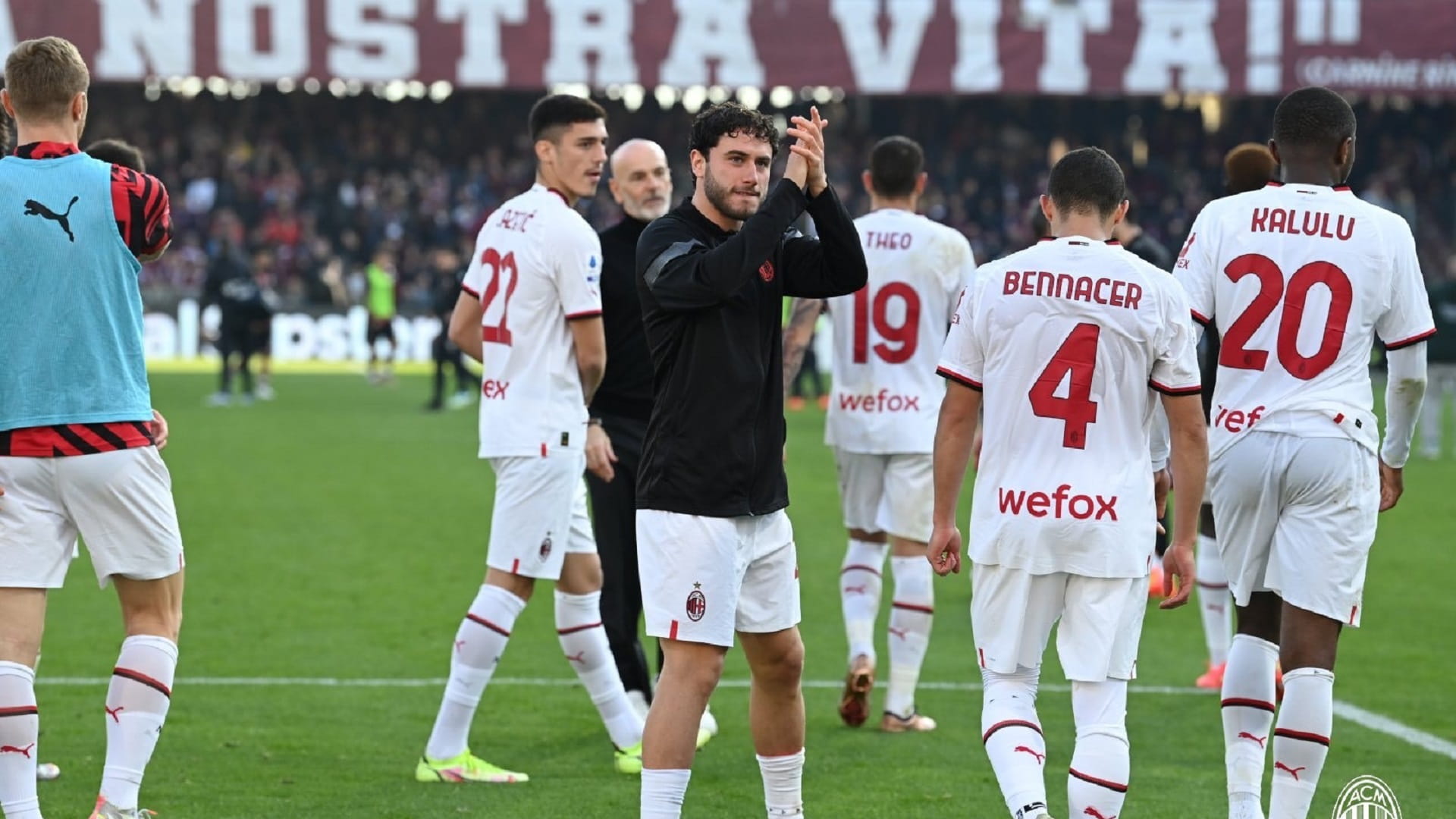 صورة بعنوان: ميلان يتخطى بصعوبة ساليرينتانا في الدوري الإيطالي  