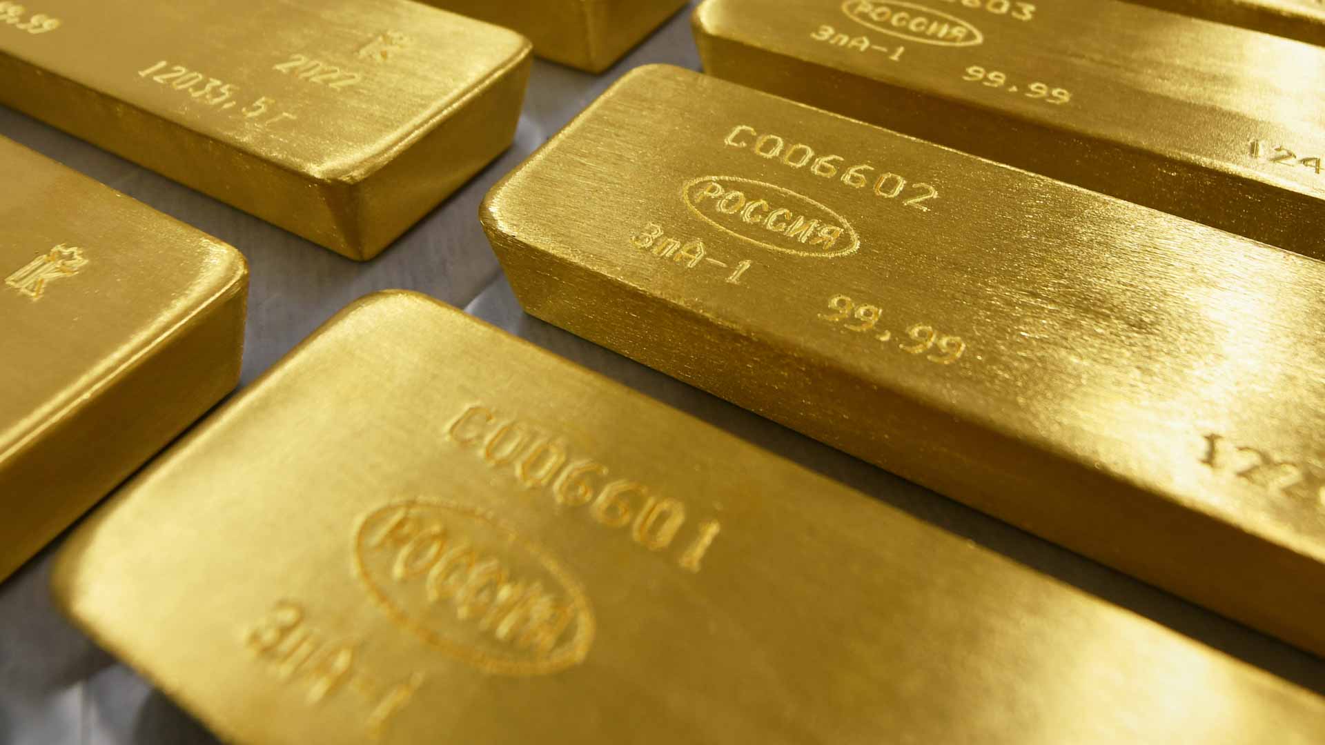 صورة بعنوان: أسعار المعدن النفيس تصعد وتتجه لمكسب أسبوعي جديد  