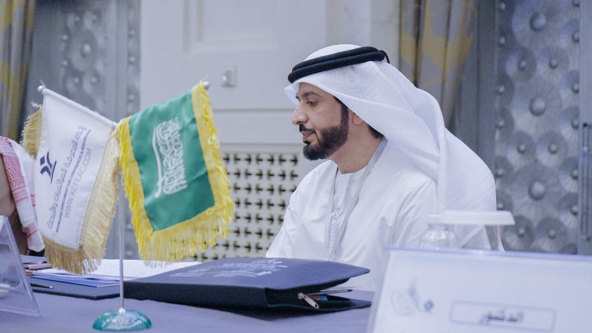 صورة بعنوان: "التربوي للغة العربية" يختتم مشاركته في مؤتمر مكة الدولي الرابع  