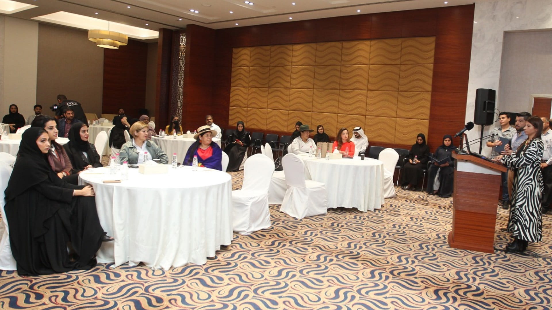 صورة بعنوان: "غرفة الشارقة"تستعرض الشراكات بين مجتمعي الأعمال المحلي والكولومبي 