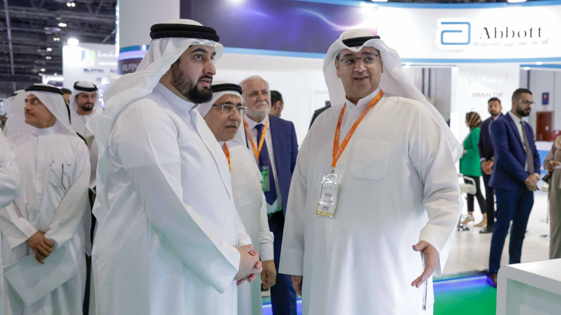 صورة بعنوان: أحمد بن محمد يفتتح الدورة الأكبر من مؤتمر ومعرض "دوفات 2023" 