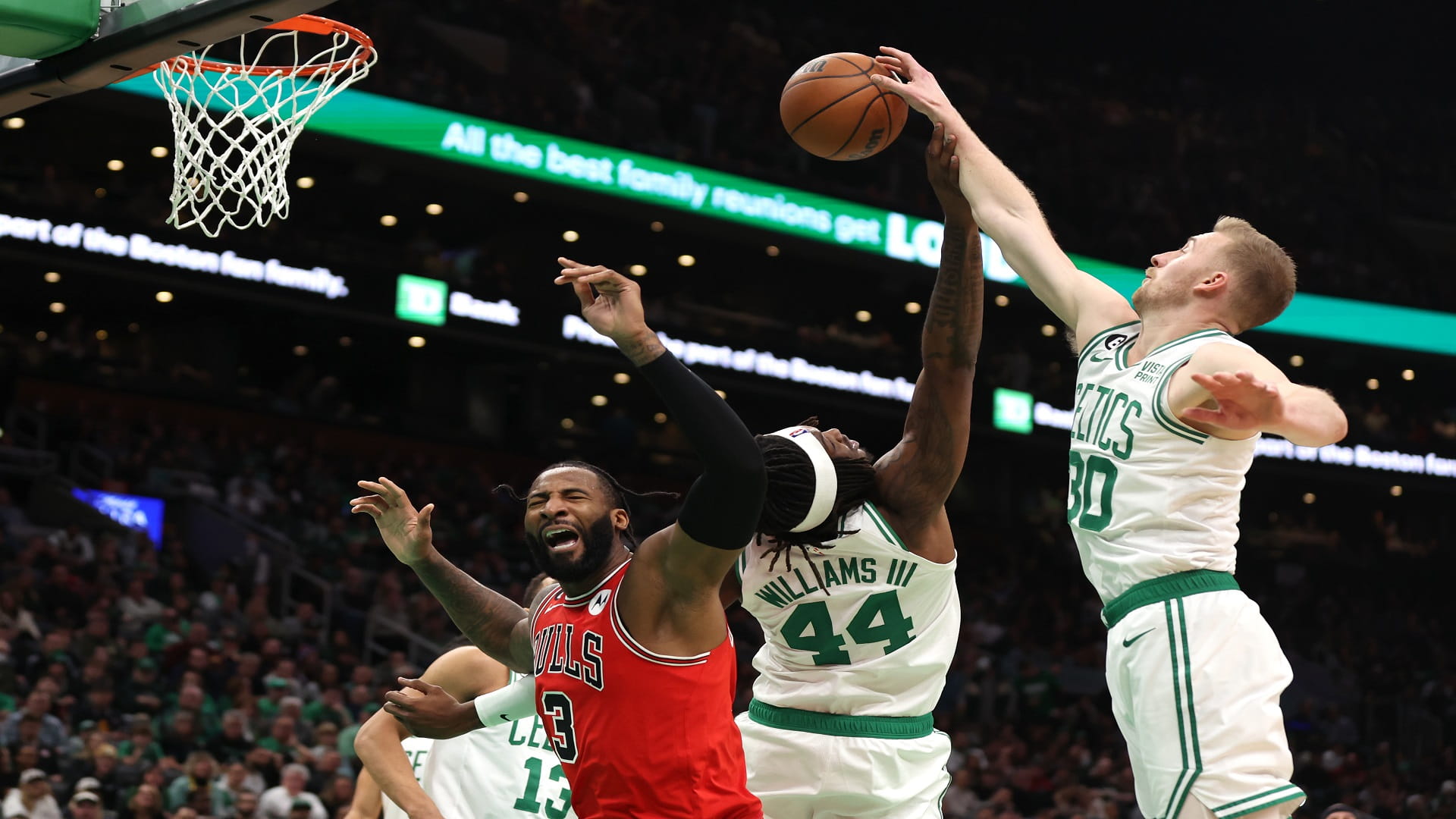 صورة بعنوان: بوسطن يتخطى شيكاغو بولز في السلة الأميركية 