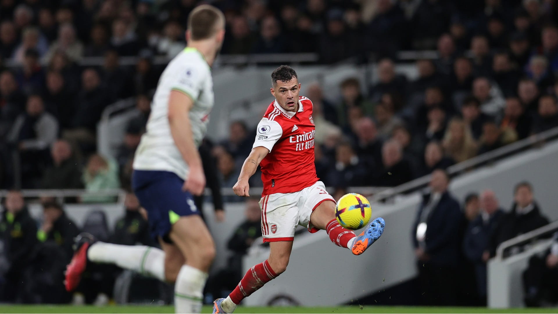 Image for the title: Arsenal beat Tottenham to open up eight-point Premier League lead 