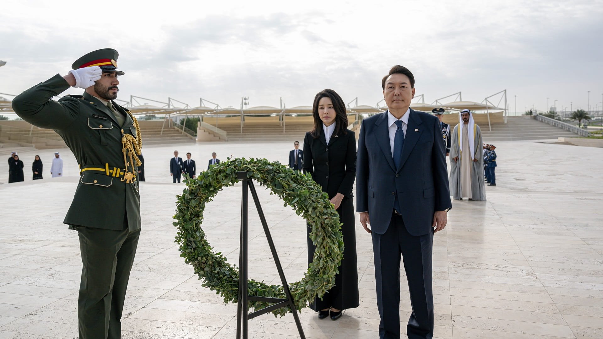 Image for the title: Korean President visits Wahat Al Karama 