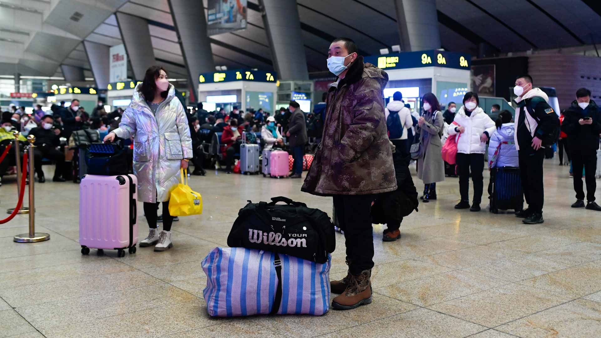 Image for the title: Lunar New Year tourism in China provides spark for country's Eco. 