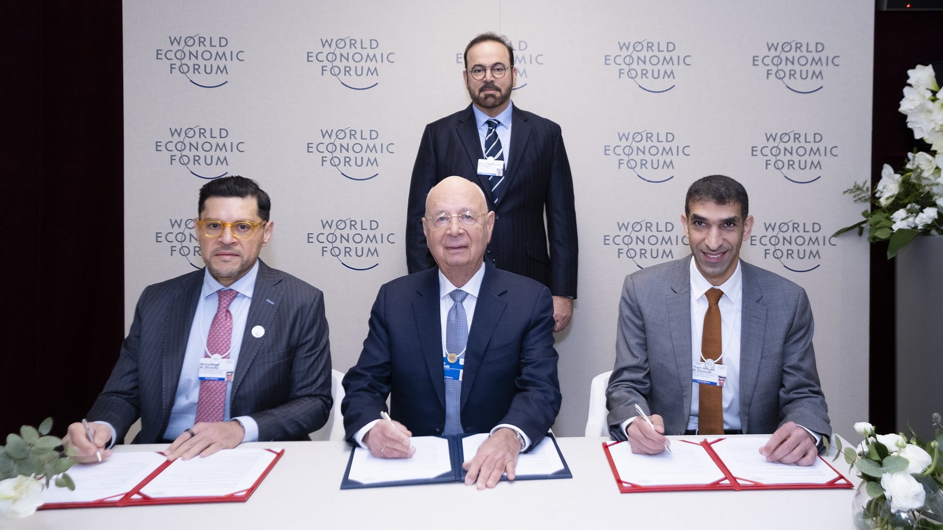 صورة بعنوان: الإمارات توقع اتفاقية شراكة مع المنتدى الاقتصادي العالمي 