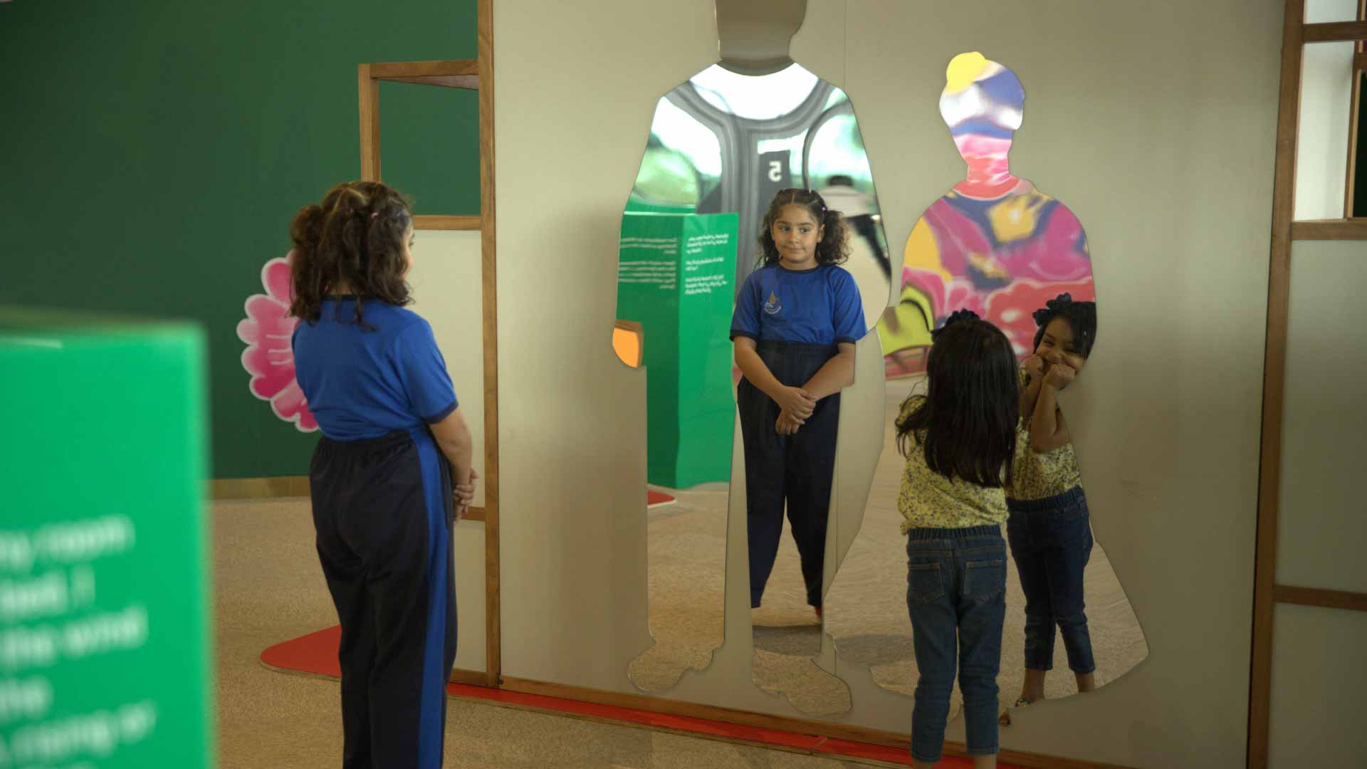 Image for the title: HOW's 'Frida, Me' Exhib.: Resounding success with 10,000 visitors 