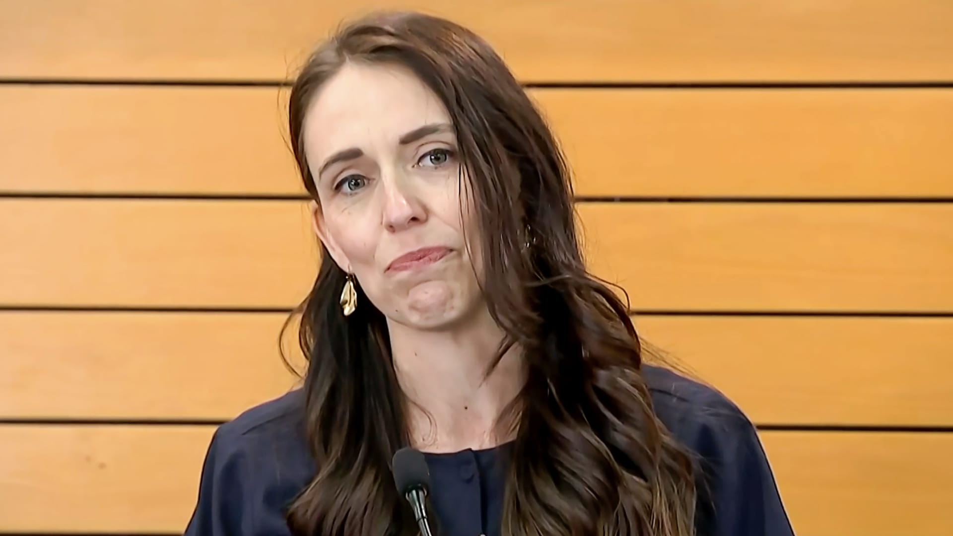 صورة بعنوان: بإعلان صادم...رئيسة وزراء نيوزيلندا تتنحى عن منصبها في فبراير 