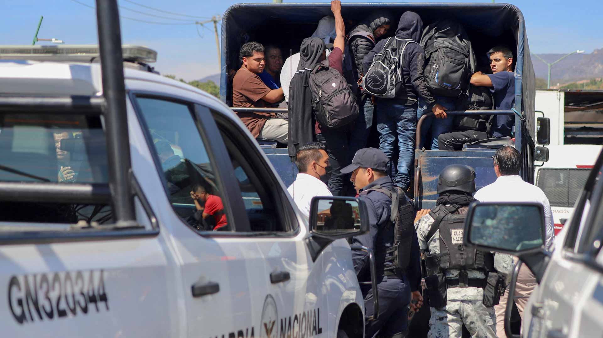 صورة بعنوان: المكسيك تعثر على 269 مهاجراً مكدسين في مقطورة عند حدودها الجنوبية  