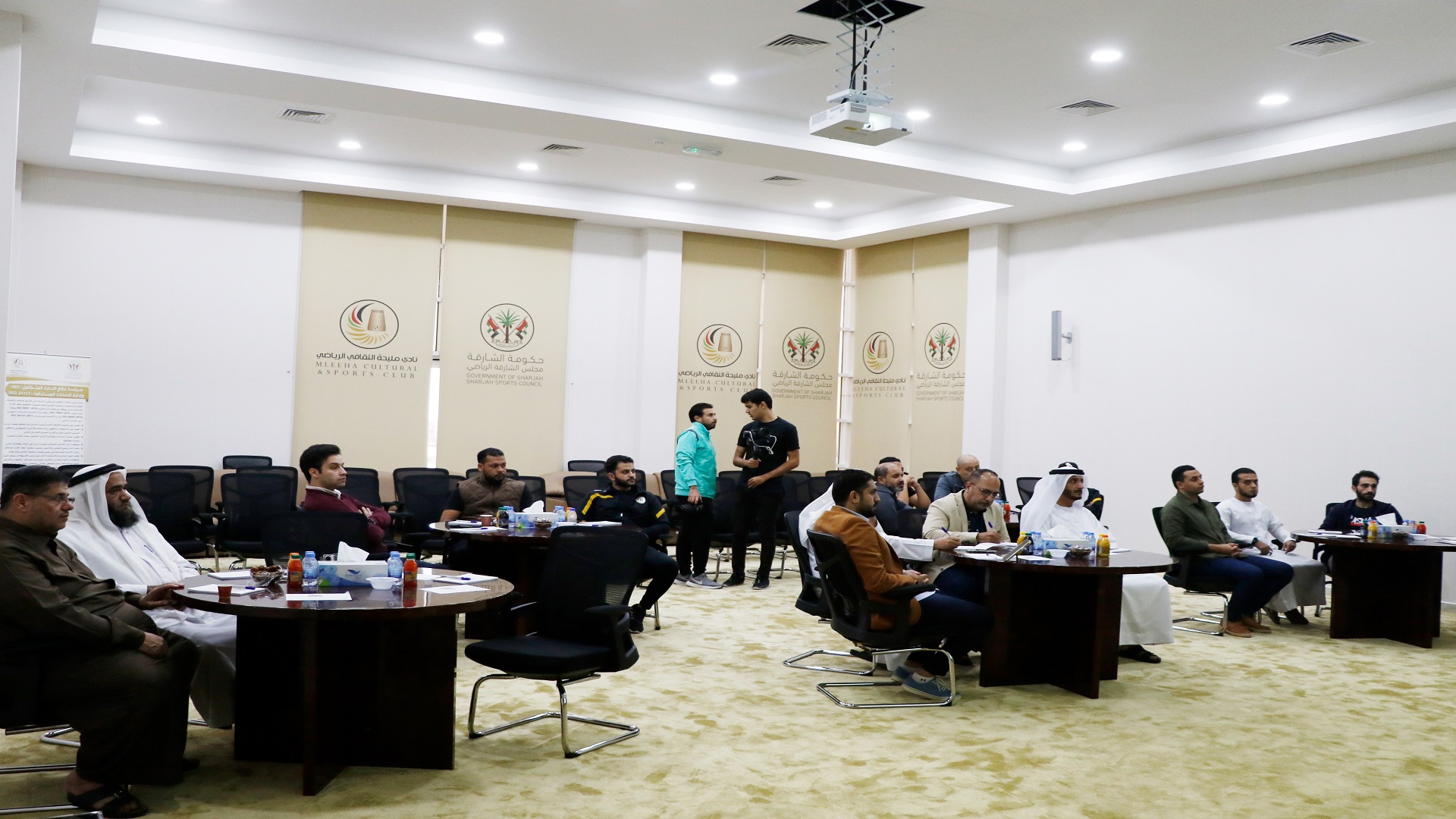 صورة بعنوان: نادي مليحة ينظم ورشة تعريفية للمهرجان القرائي "أنا رياضي أنا أقرأ" 