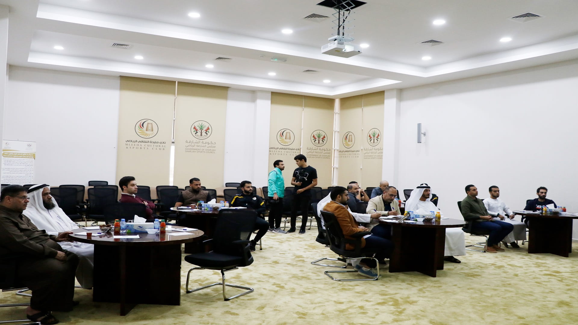 صورة بعنوان: نادي مليحة ينظم ورشة تعريفية للمهرجان القرائي "أنا رياضي أنا أقرأ" 