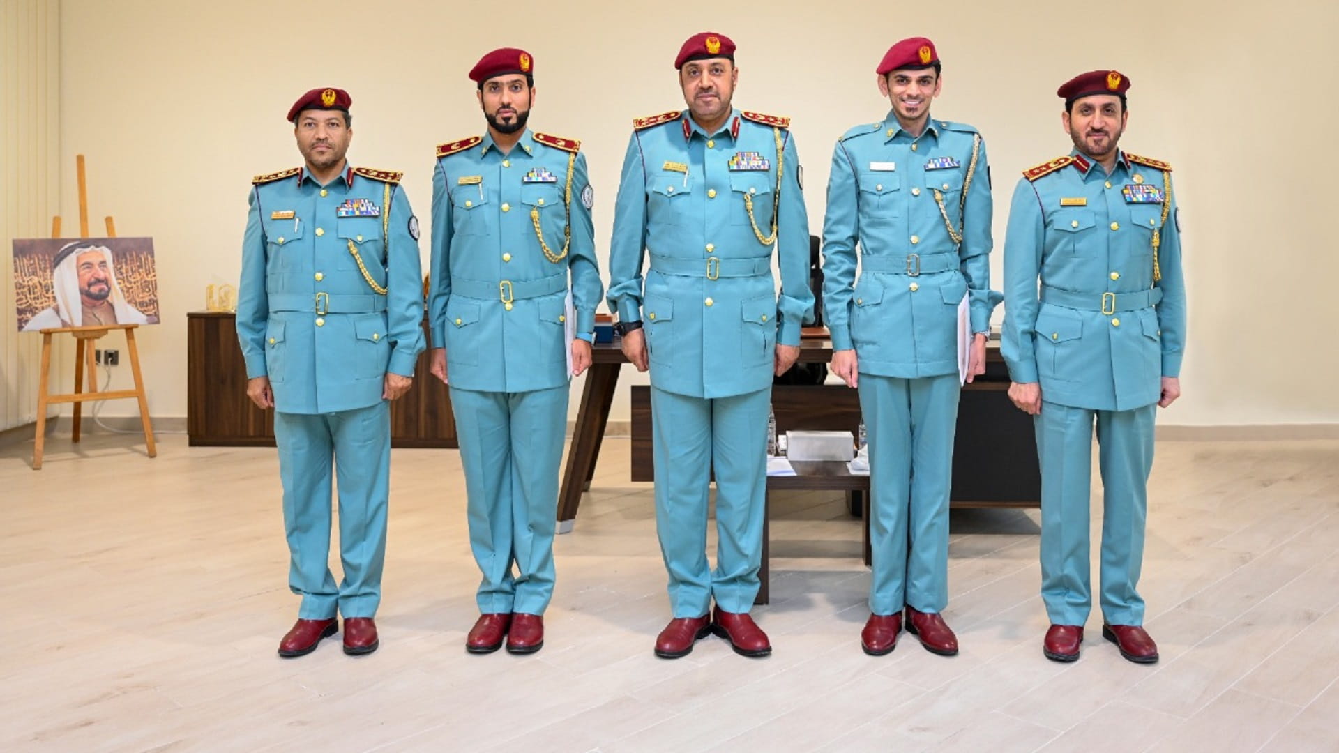Image for the title: Bin Amer honours distinctive officers of Central Operations 