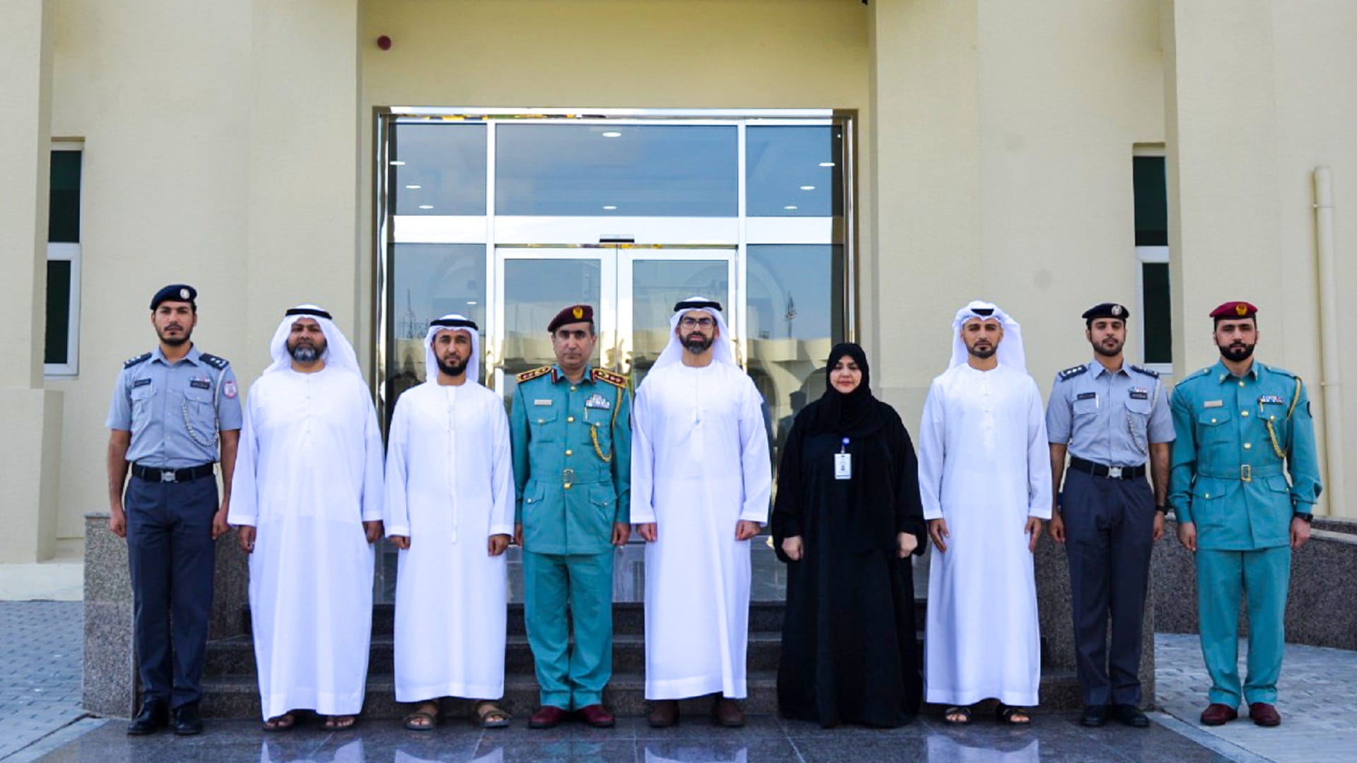 صورة بعنوان: شرطة الشارقة تستقبل وفداً من نظيرتها في أبوظبي 