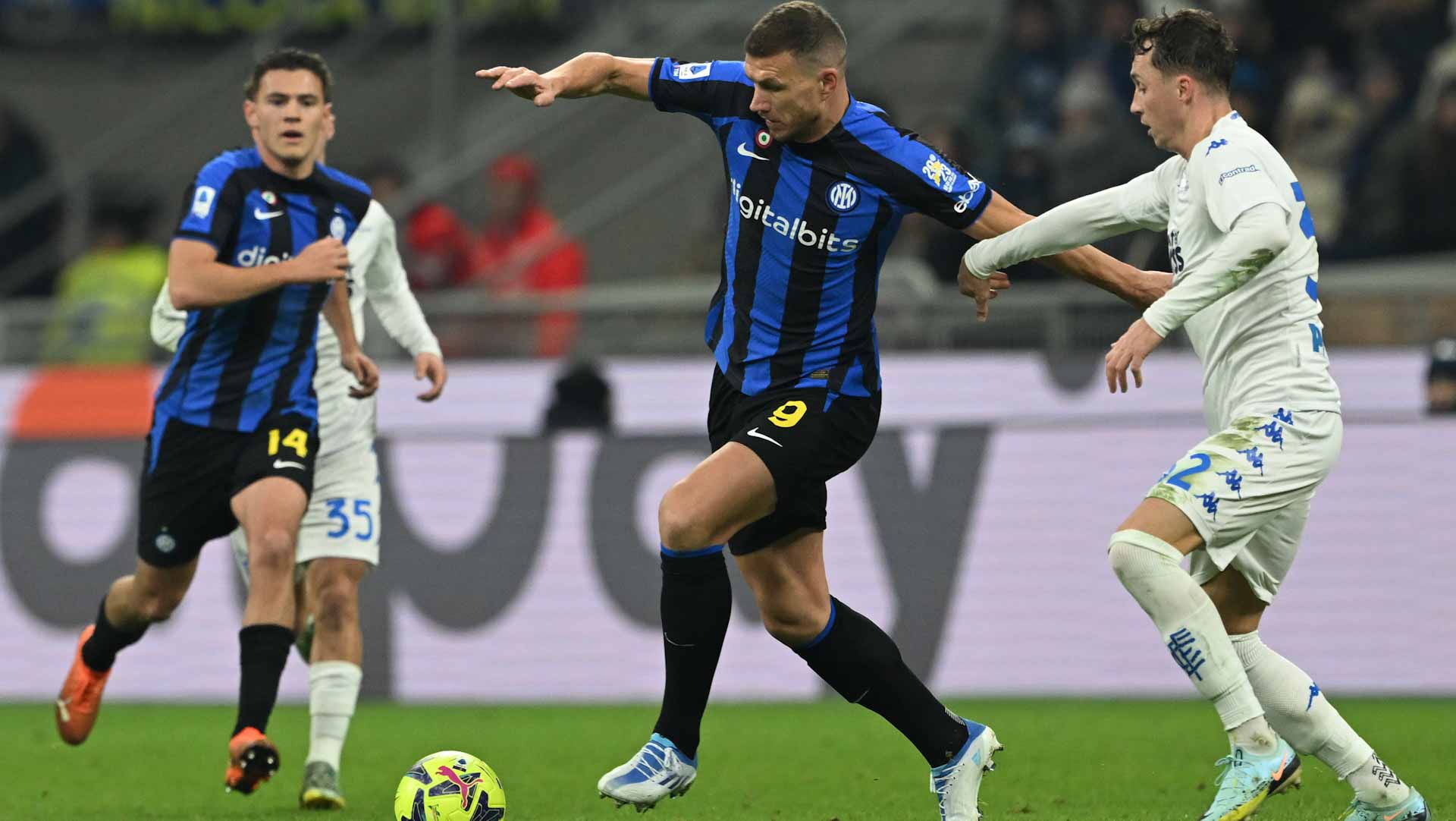 صورة بعنوان: إنتر ميلان يتعثر أمام إمبولي في الدوري الإيطالي 