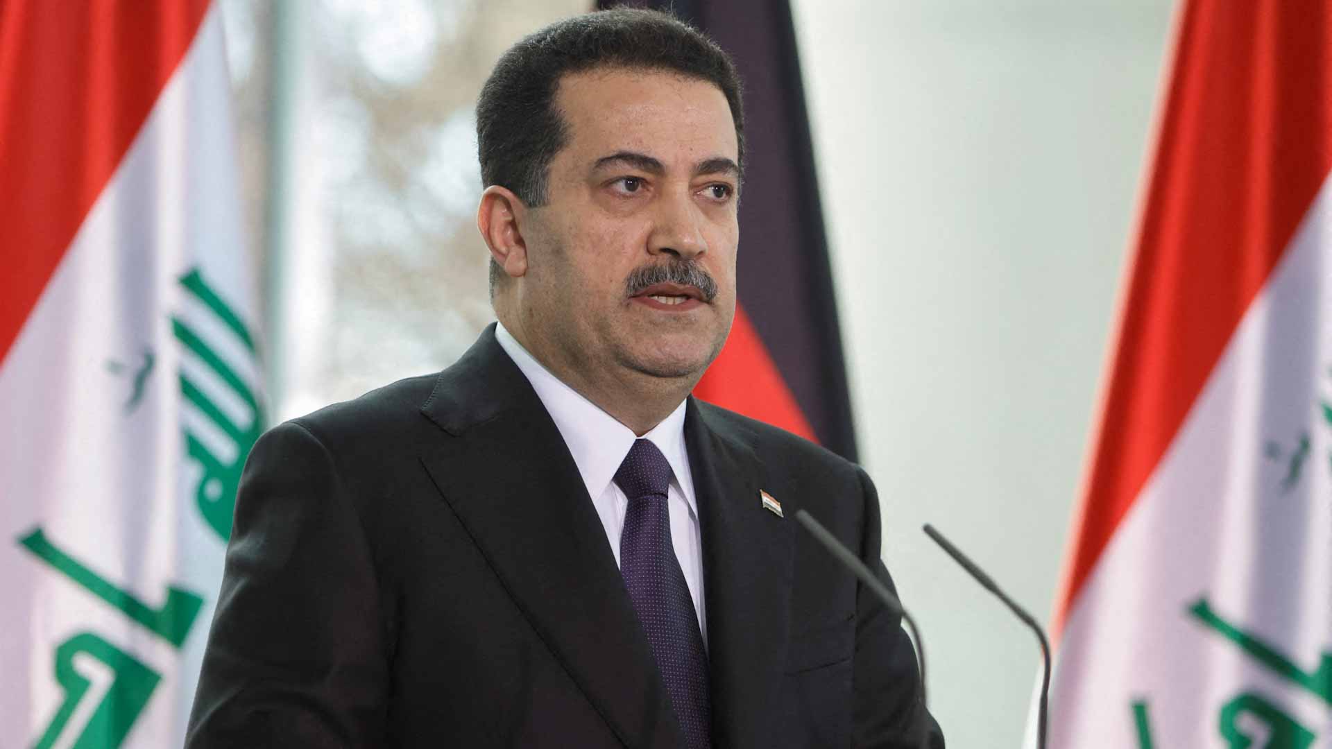 صورة بعنوان: بأول خطوة...رئيس الوزراء العراقي يعفي محافظ البنك المركزي من منصبه 