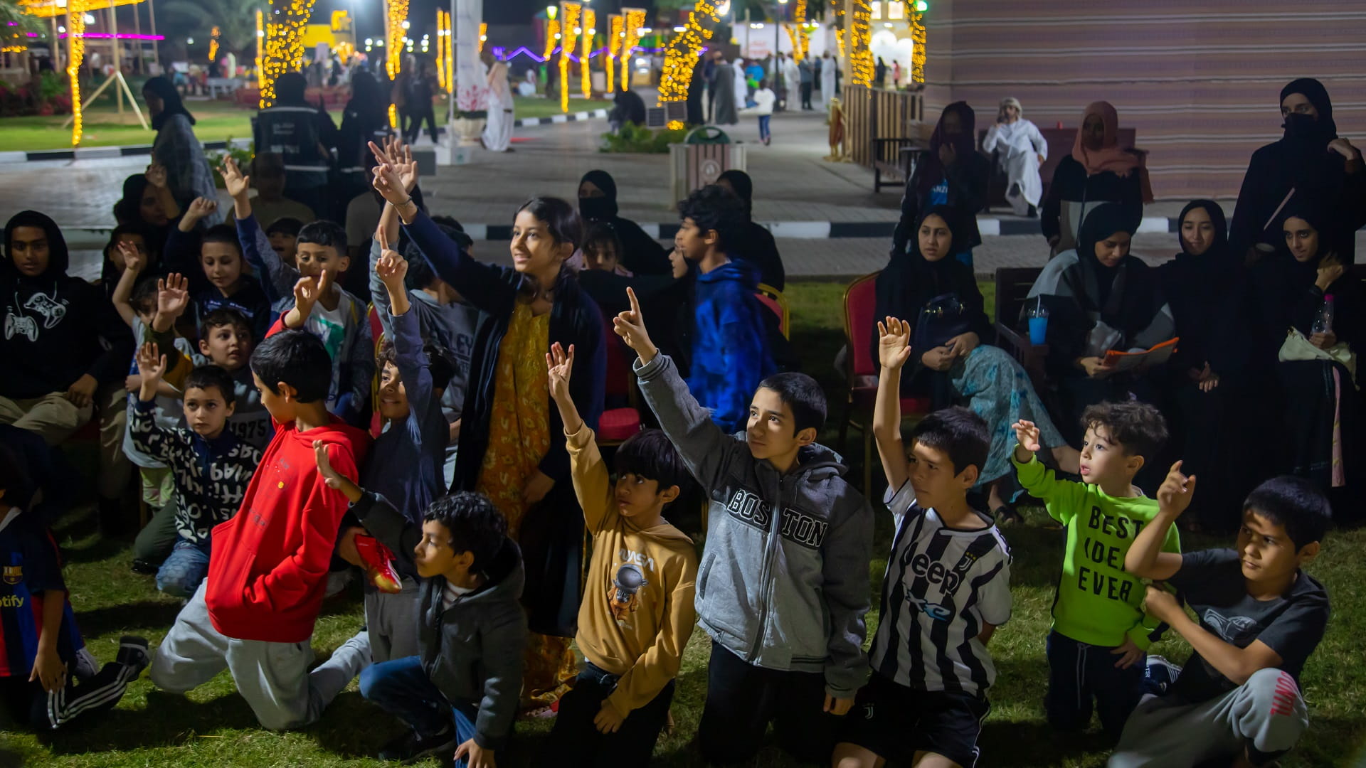 صورة بعنوان: "اجتماعية الشارقة" بالبطائح تشارك في المهرجان الشعبي للمنطقة 