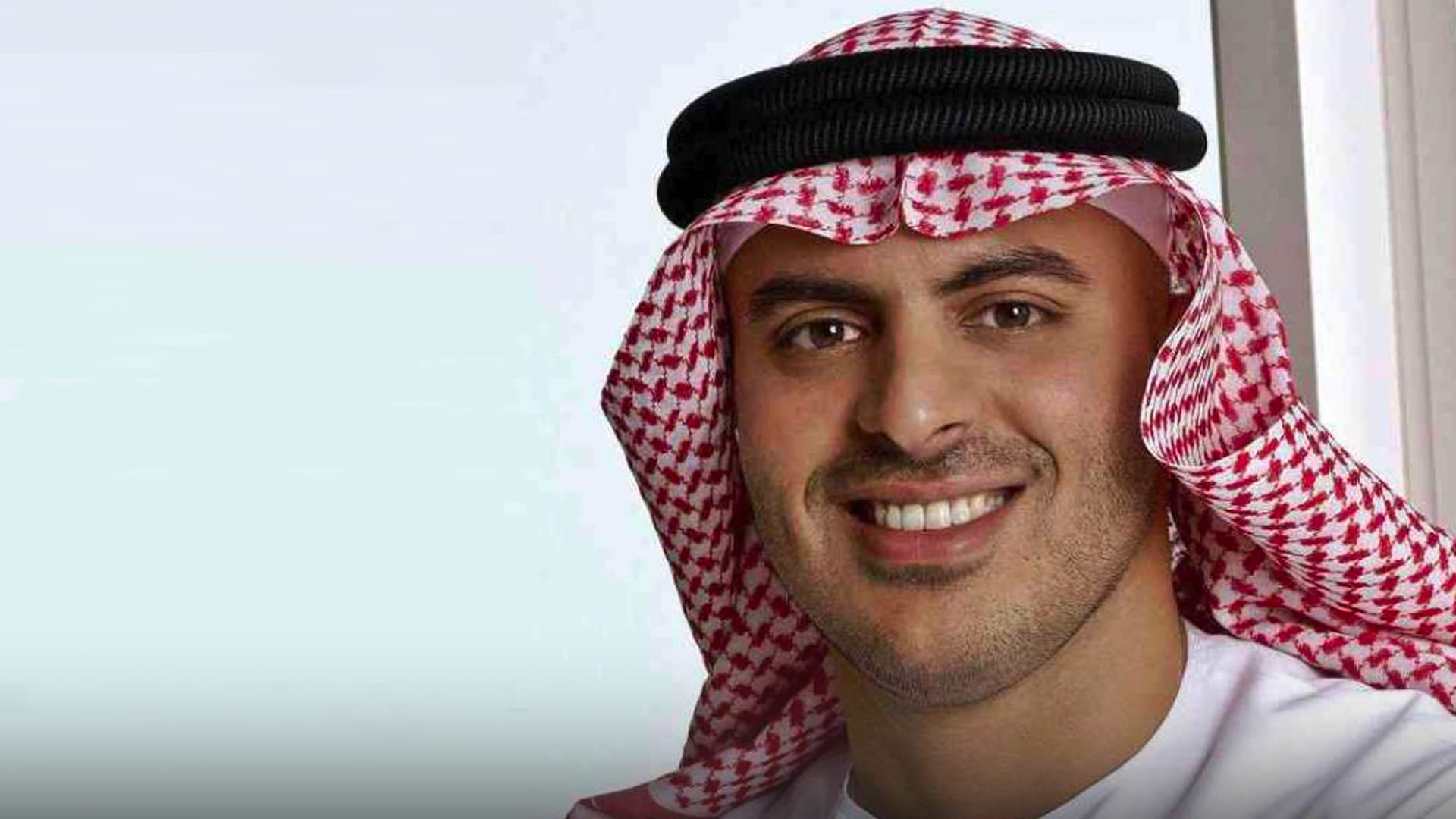 صورة بعنوان: طارق بن فيصل القاسمي: حاكم الشارقة قائد حكيم يستشرف المستقبل 