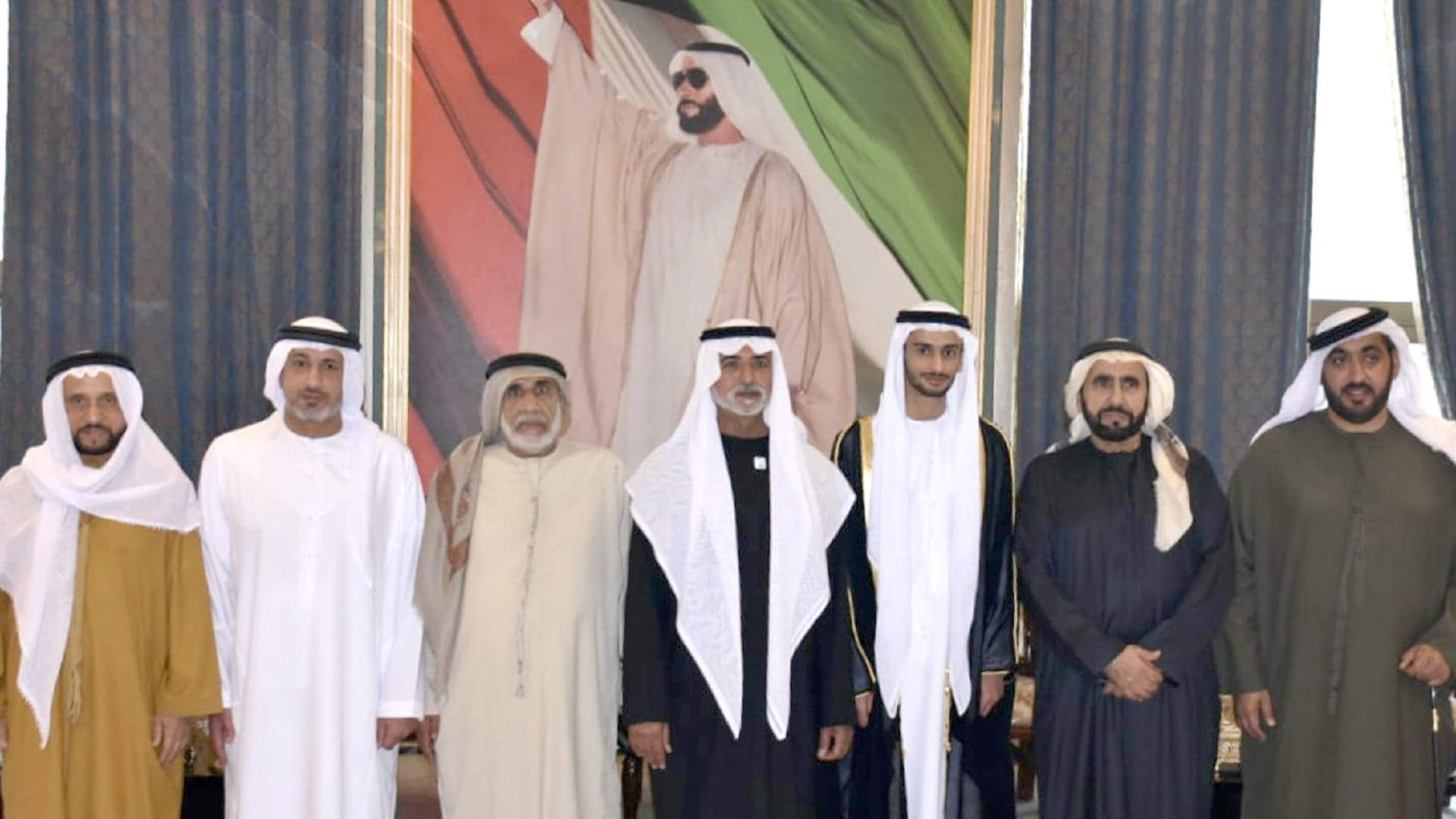 صورة بعنوان: نهيان بن مبارك يشهد أفراح الكتبي والرميثي في أبوظبي 