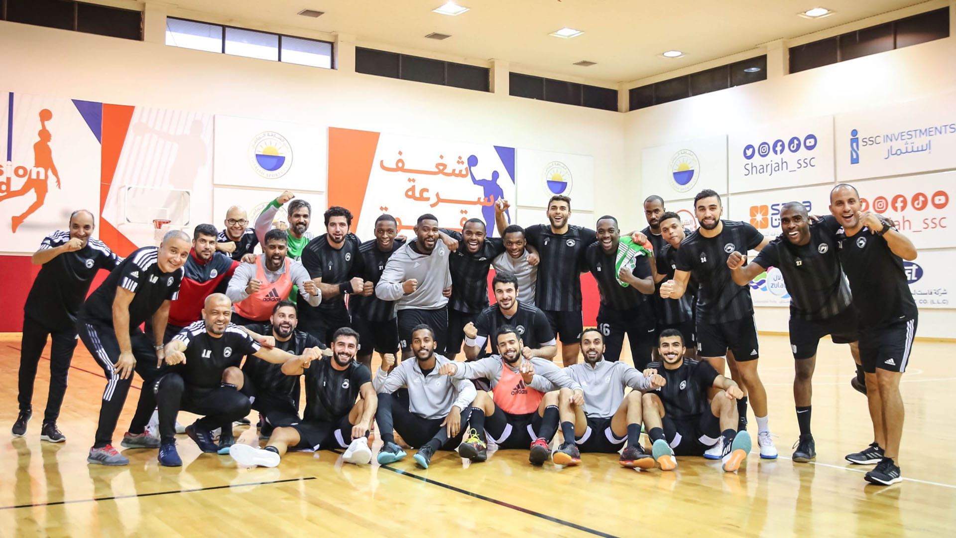 صورة بعنوان: نادي الشارقة يشارك في بطولة الأندية الخليجية لكرة اليد  