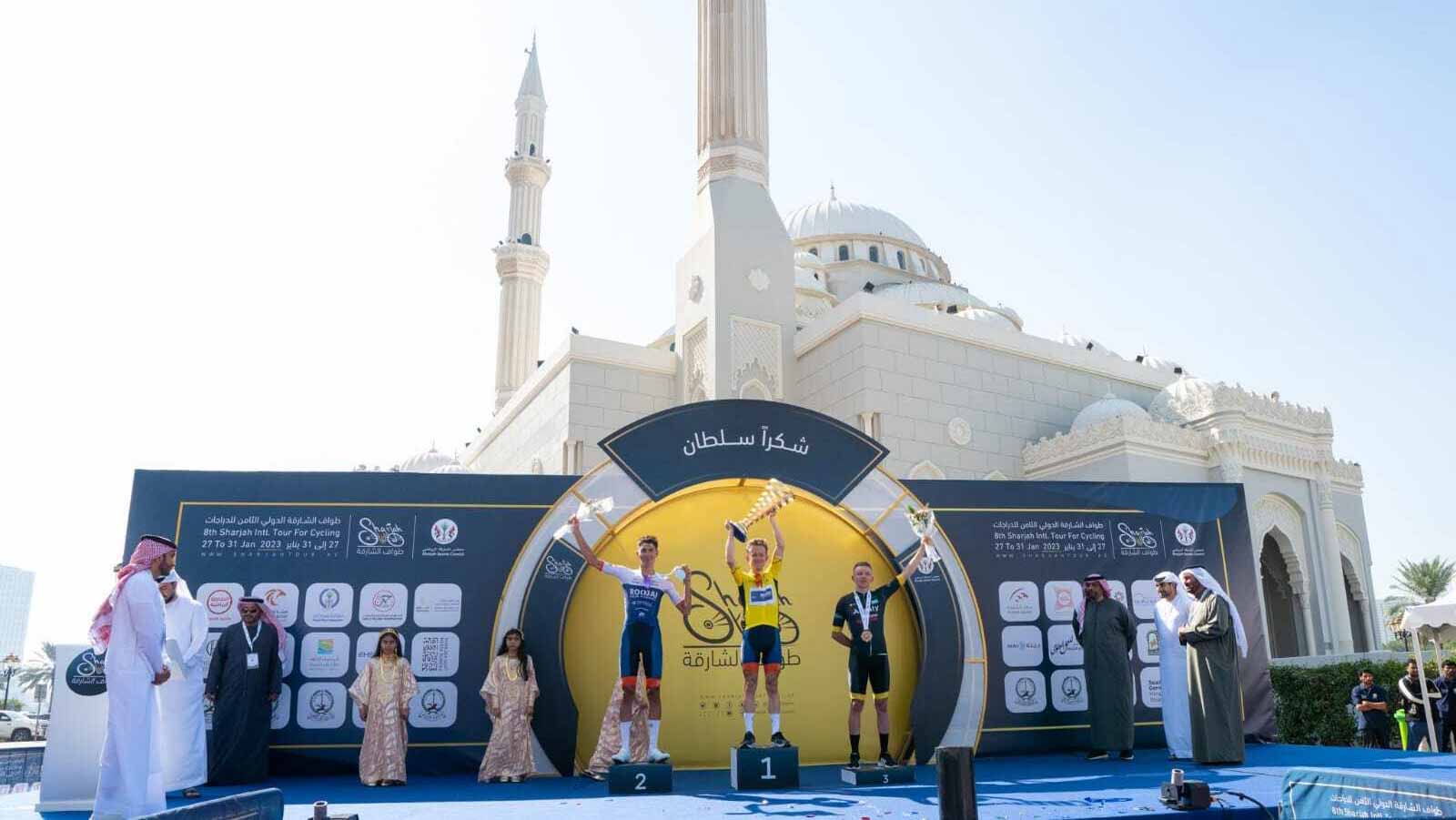 صورة بعنوان: التايلاندي أدني فان بطلاً للنسخة الثامنة من طواف الشارقة الدولي 