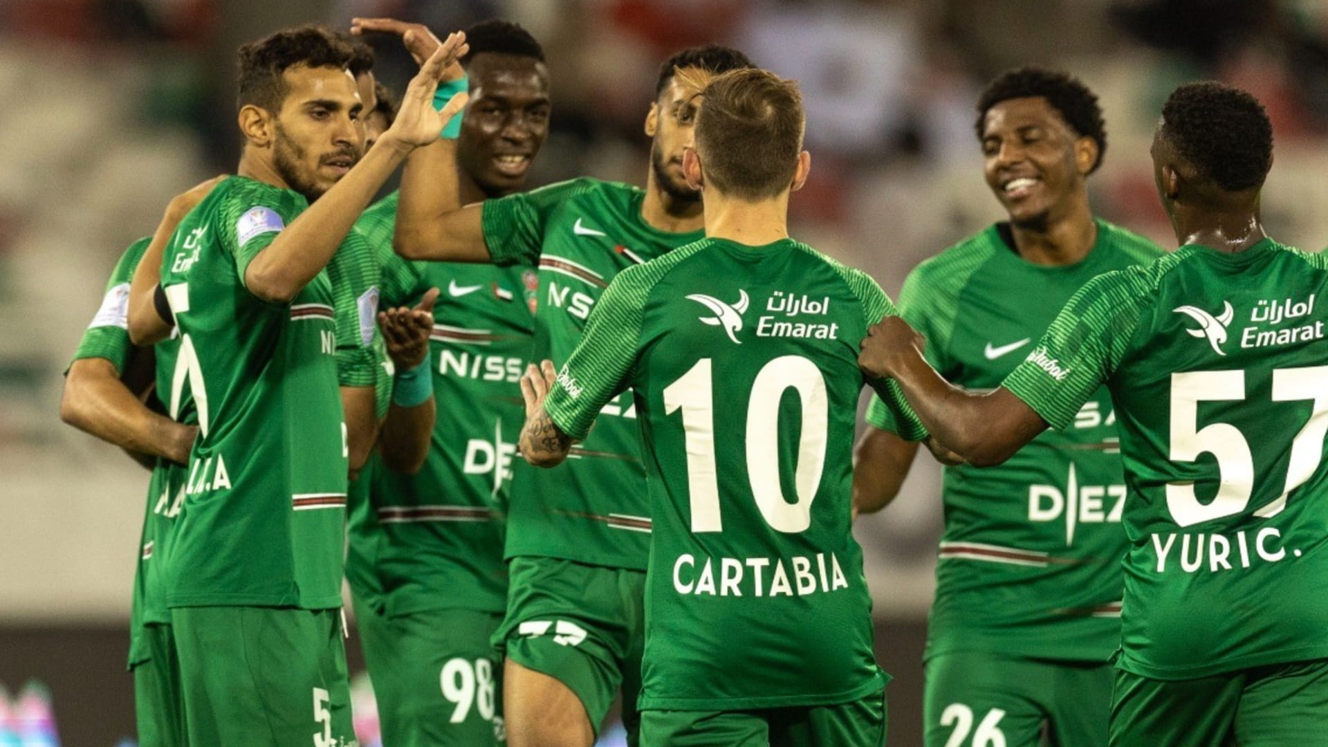 صورة بعنوان: شباب الأهلي يتأهل إلى ربع نهائي كأس رئيس الدولة لكرة القدم 