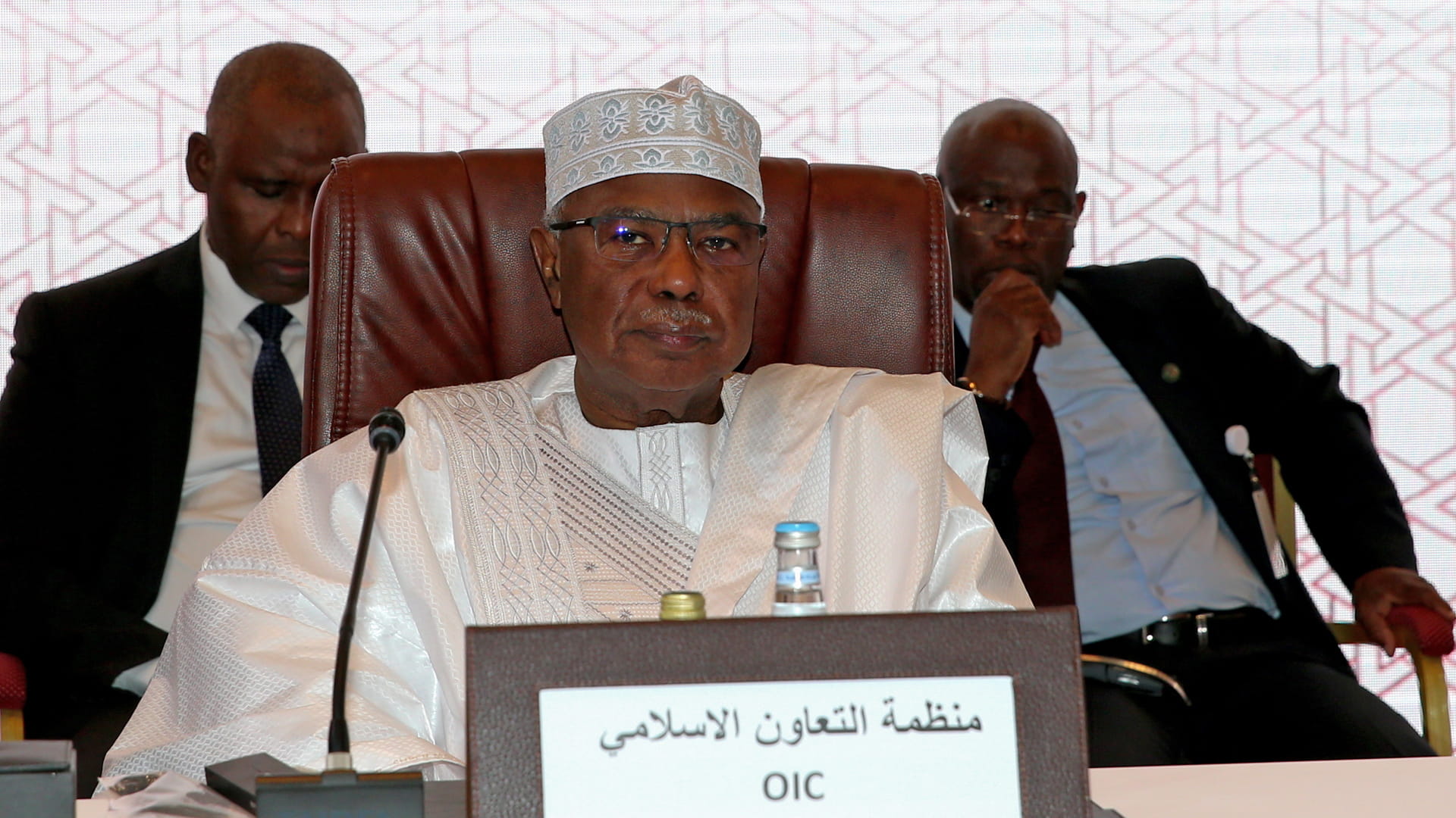 صورة بعنوان: "التعاون الإسلامي" تدعو لاتخاذ تدابير جماعية ضد حوادث تدنيس القرآن 