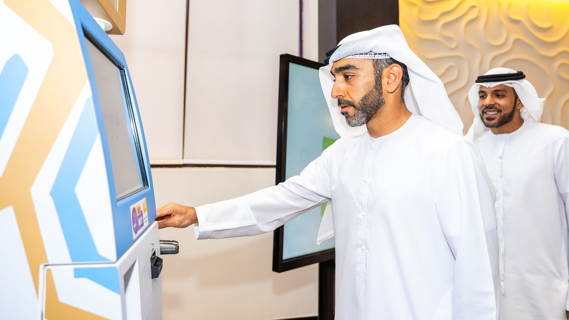 Image for the title: SFD launches registration, shipping services 24 hours a day 