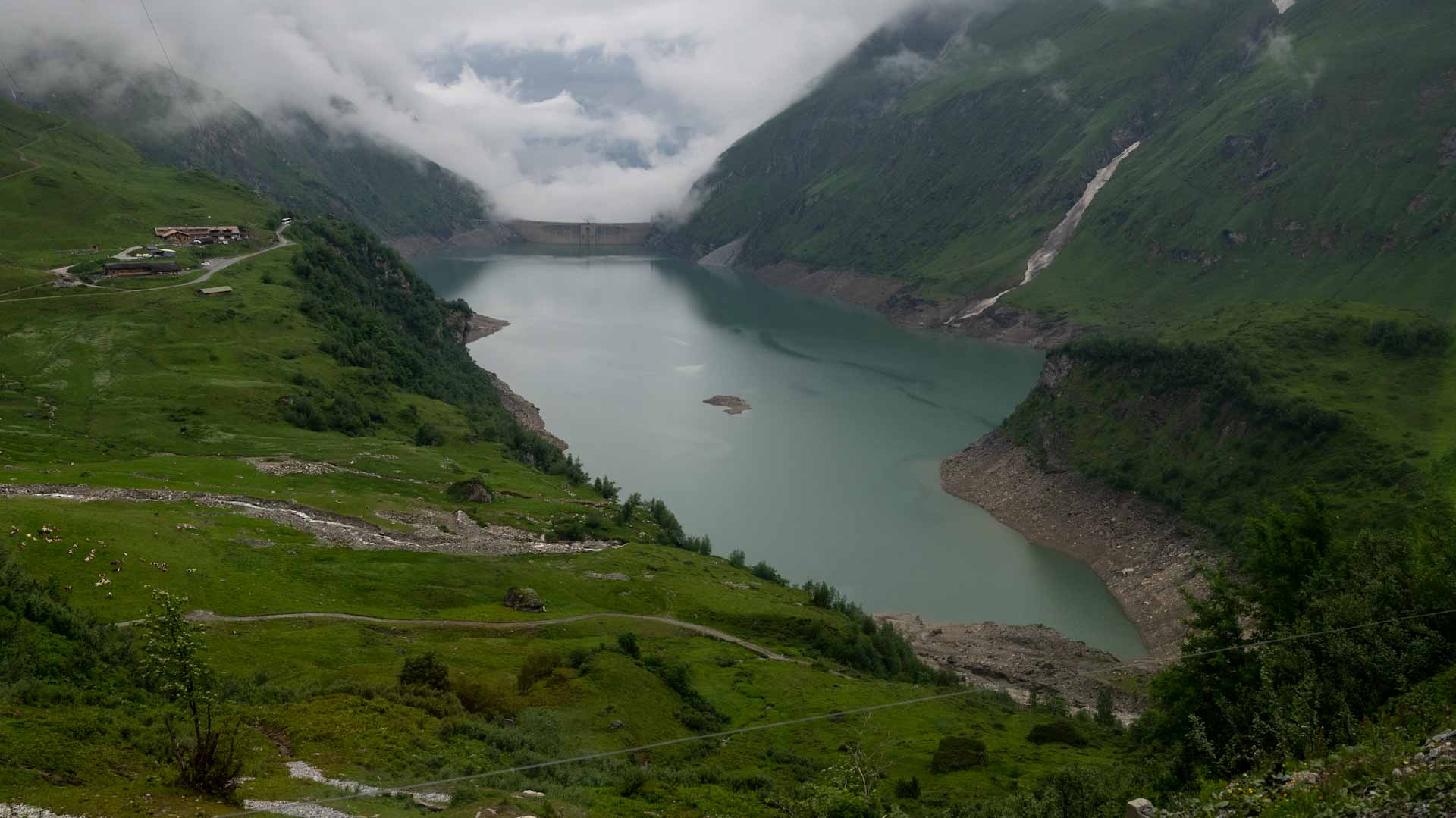Image for the title: Hydropower-dependent Austria faces problems from climate change 