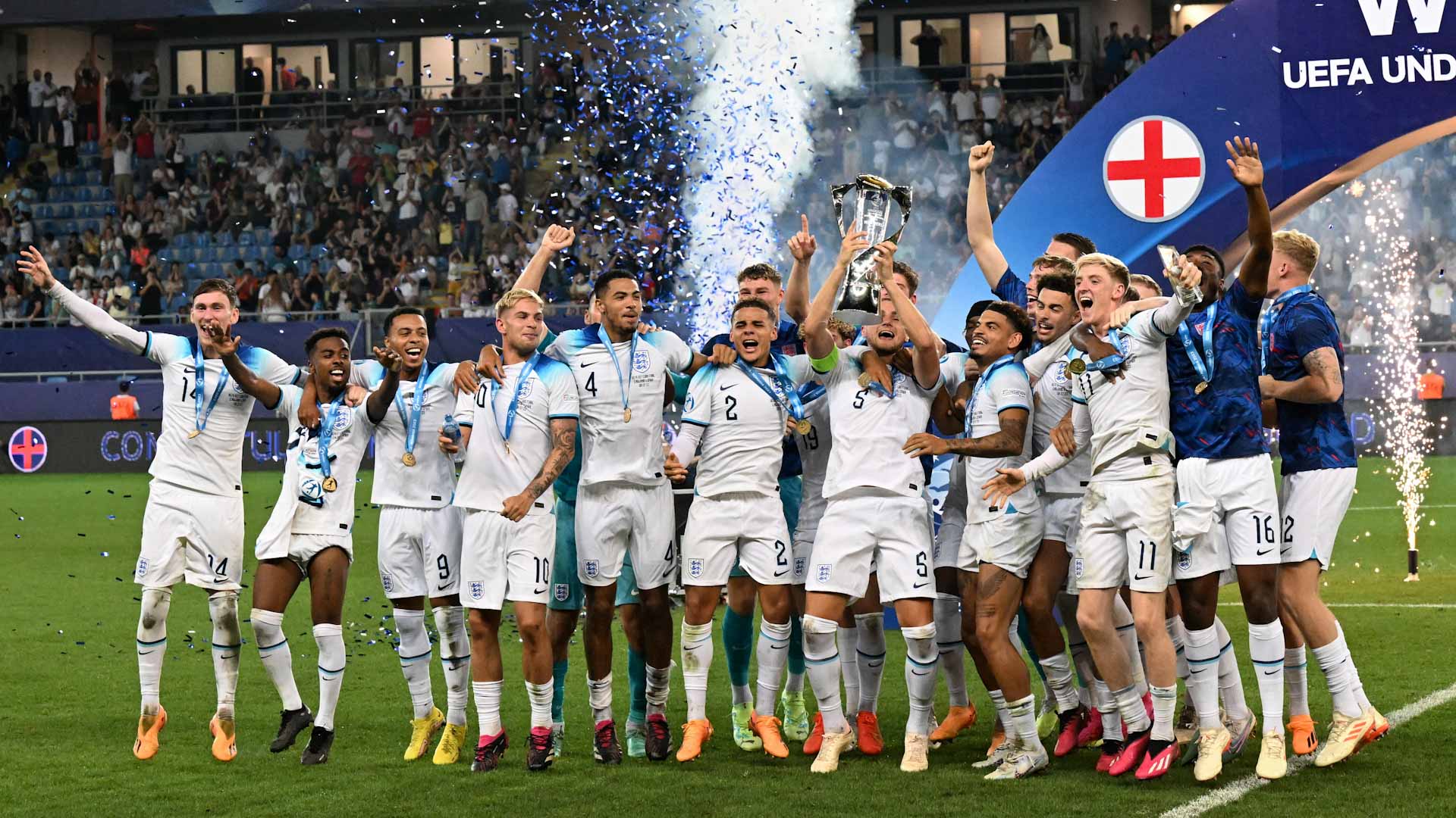 صورة بعنوان: منتخب إنجلترا يتوج بلقب أمم أوروبا لأقل من 21 عاماً 