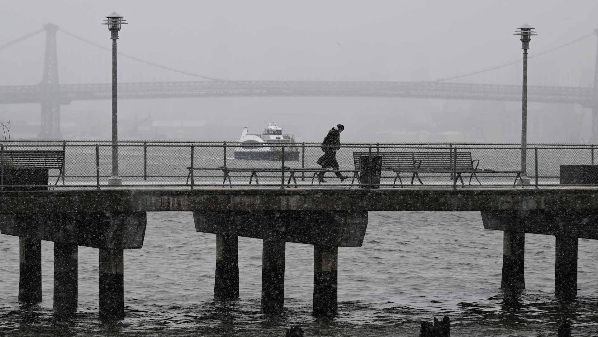 Image for the title: More storms expected as US battered by heavy rain 