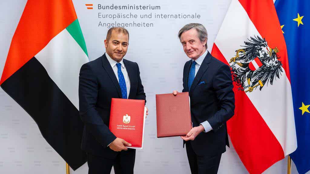 صورة بعنوان: الإمارات توقع اتفاقية خدمات النقل الجوي مع النمسا 