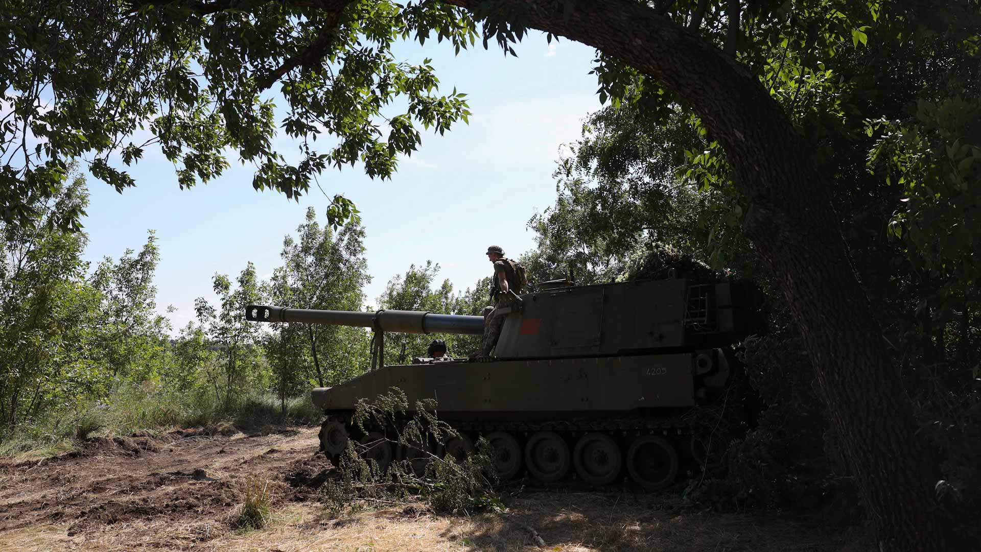 Image for the title: Ukraine says shot down 11 Russian drones 